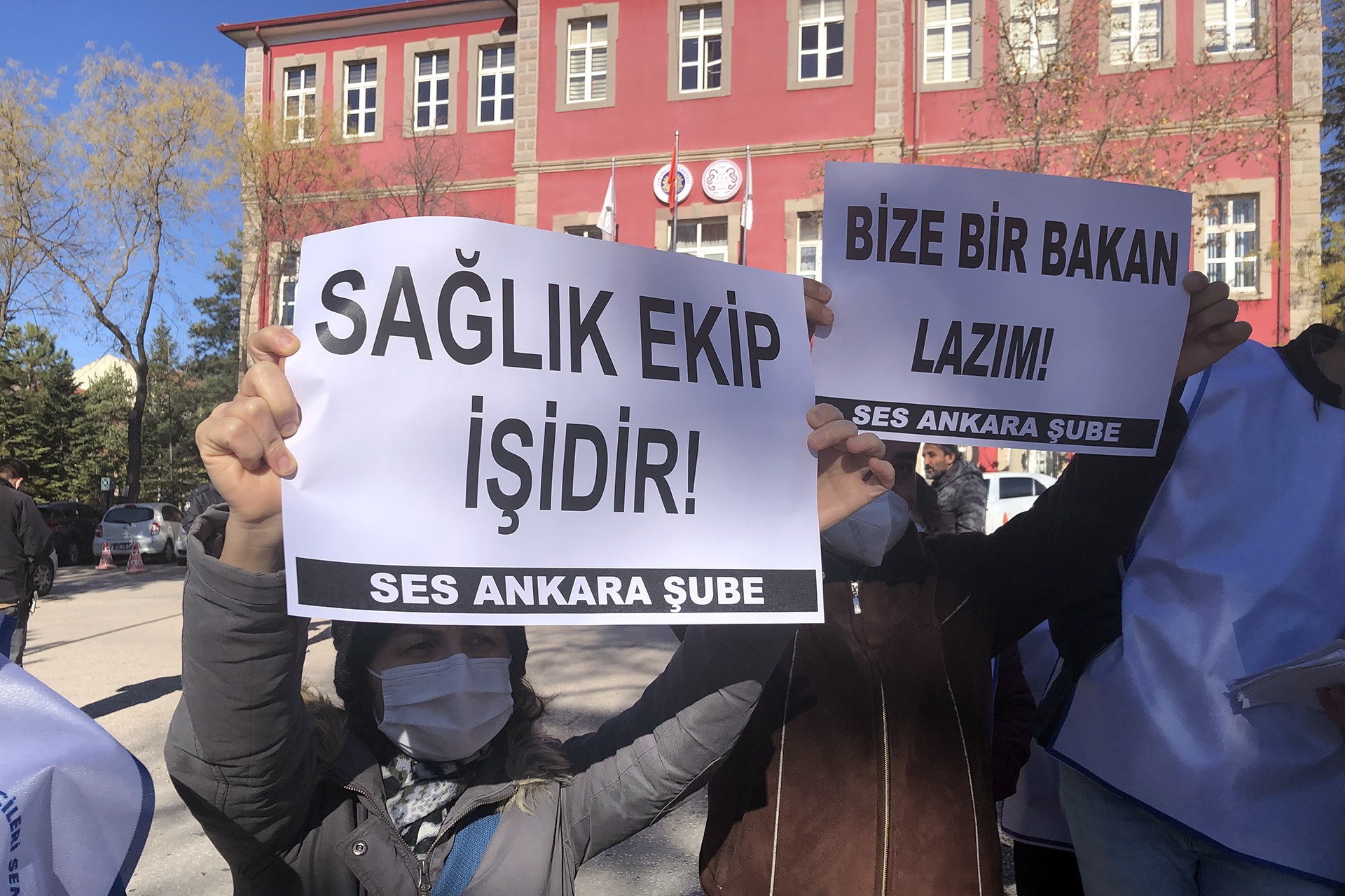 Ses Ankara Şube üyeleri açıklama yaptı