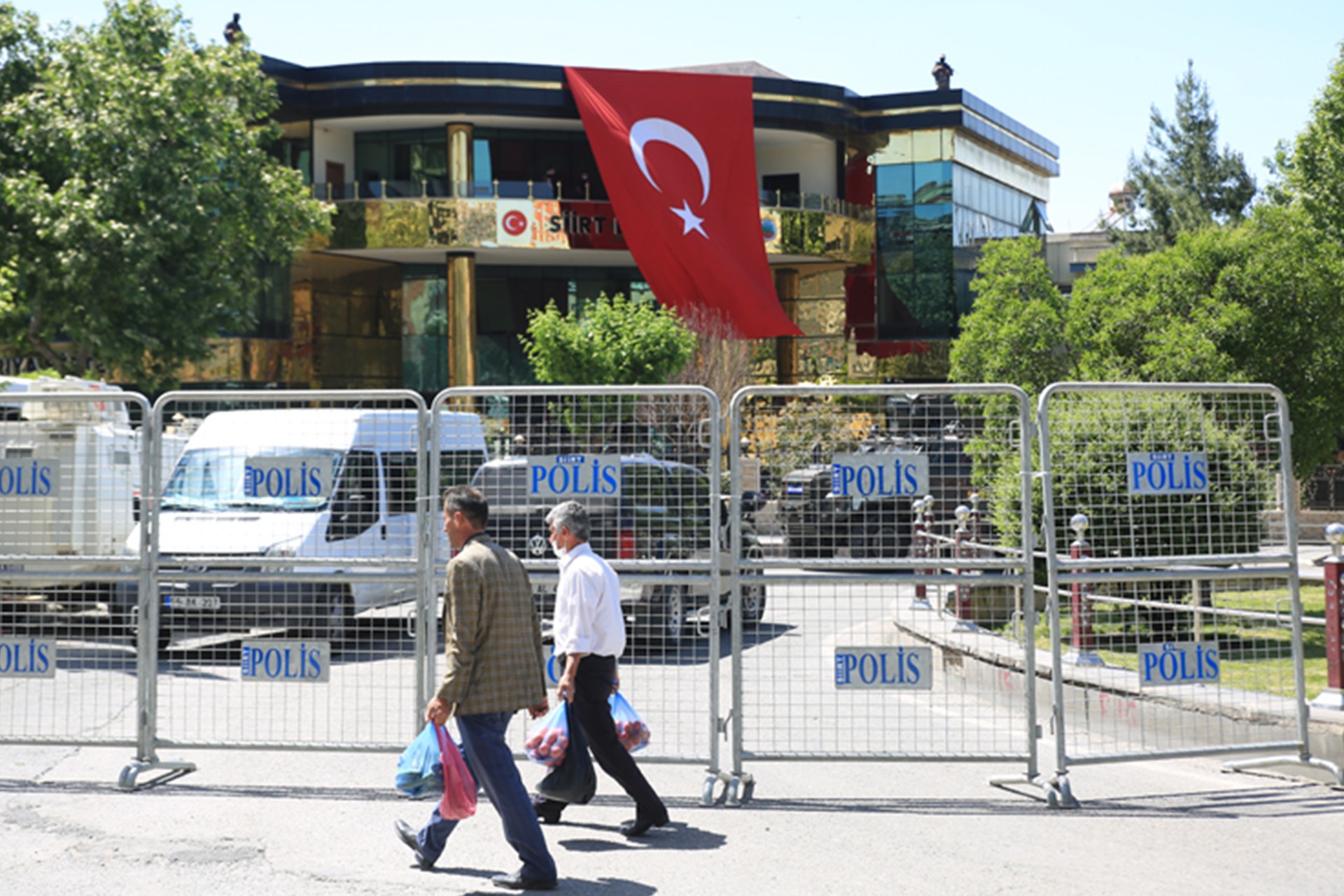 siirt belediye binası görüntüsü