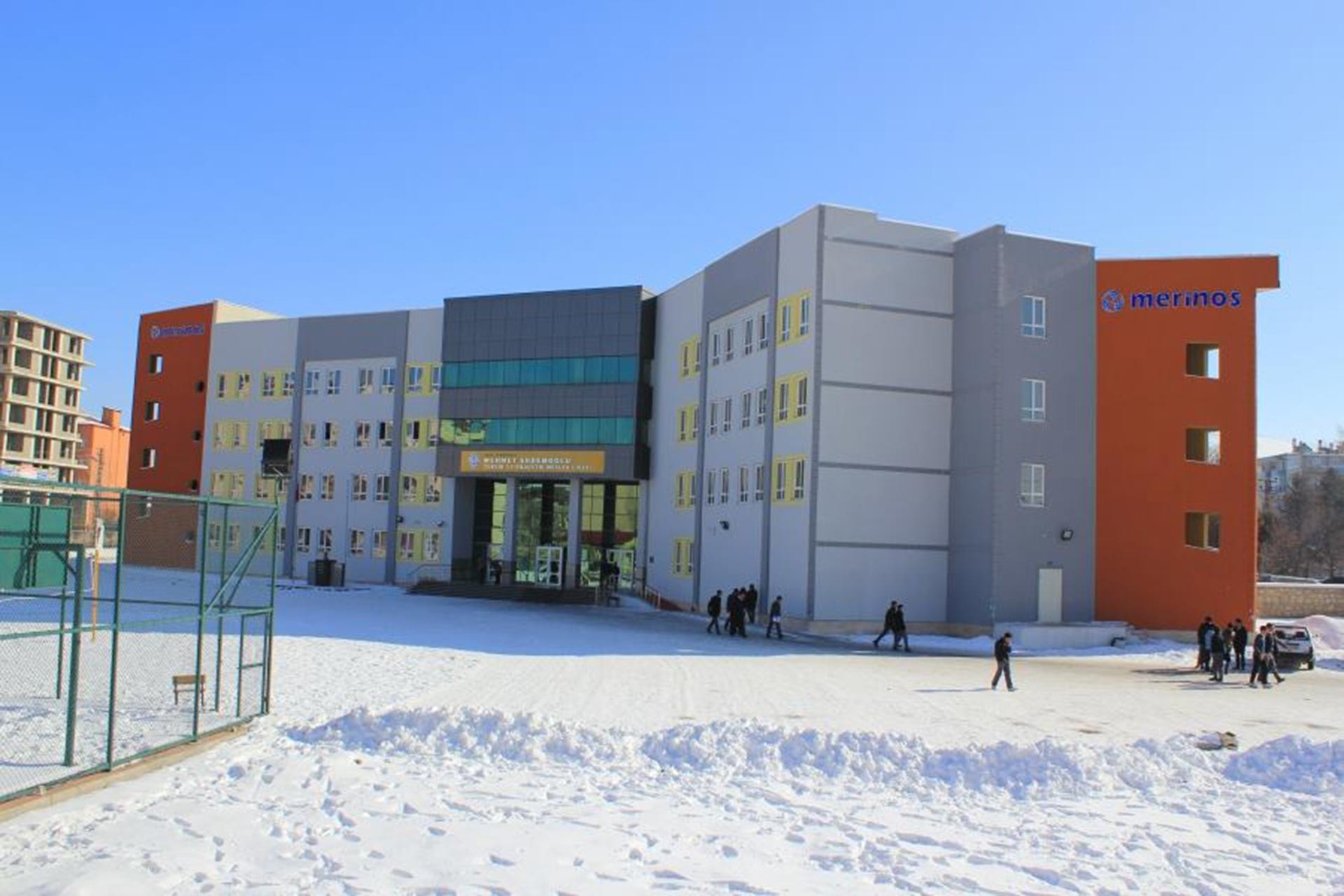 Van Mehmet Erdem Mesleki Teknik Anadolu Lisesi binası