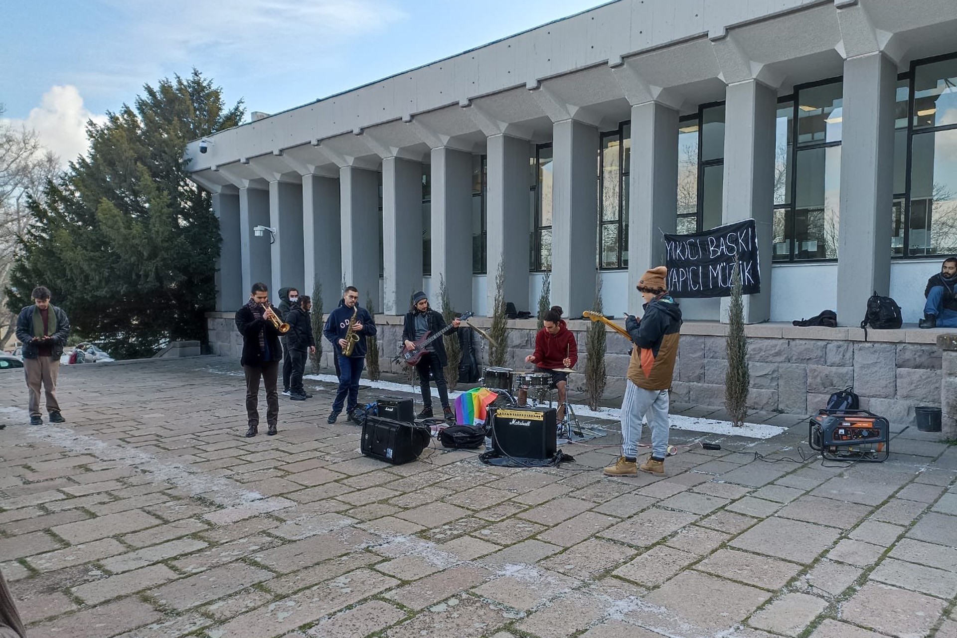 ODTÜ'de öğrenciler eylem yaptı