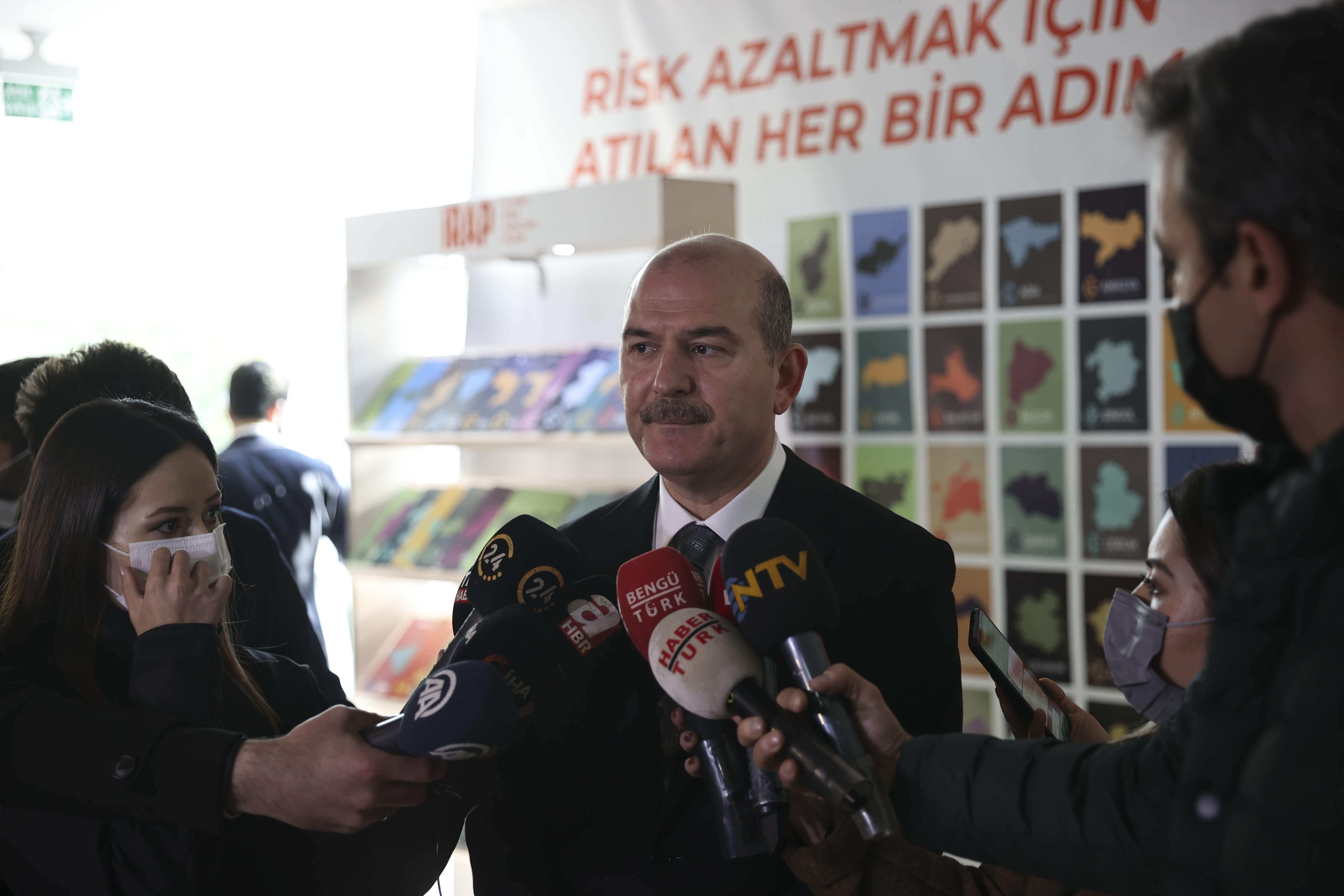 Süleyman Soylu İBB'ye yönelik 'terör' soruşturmasına ilişkin konuştu