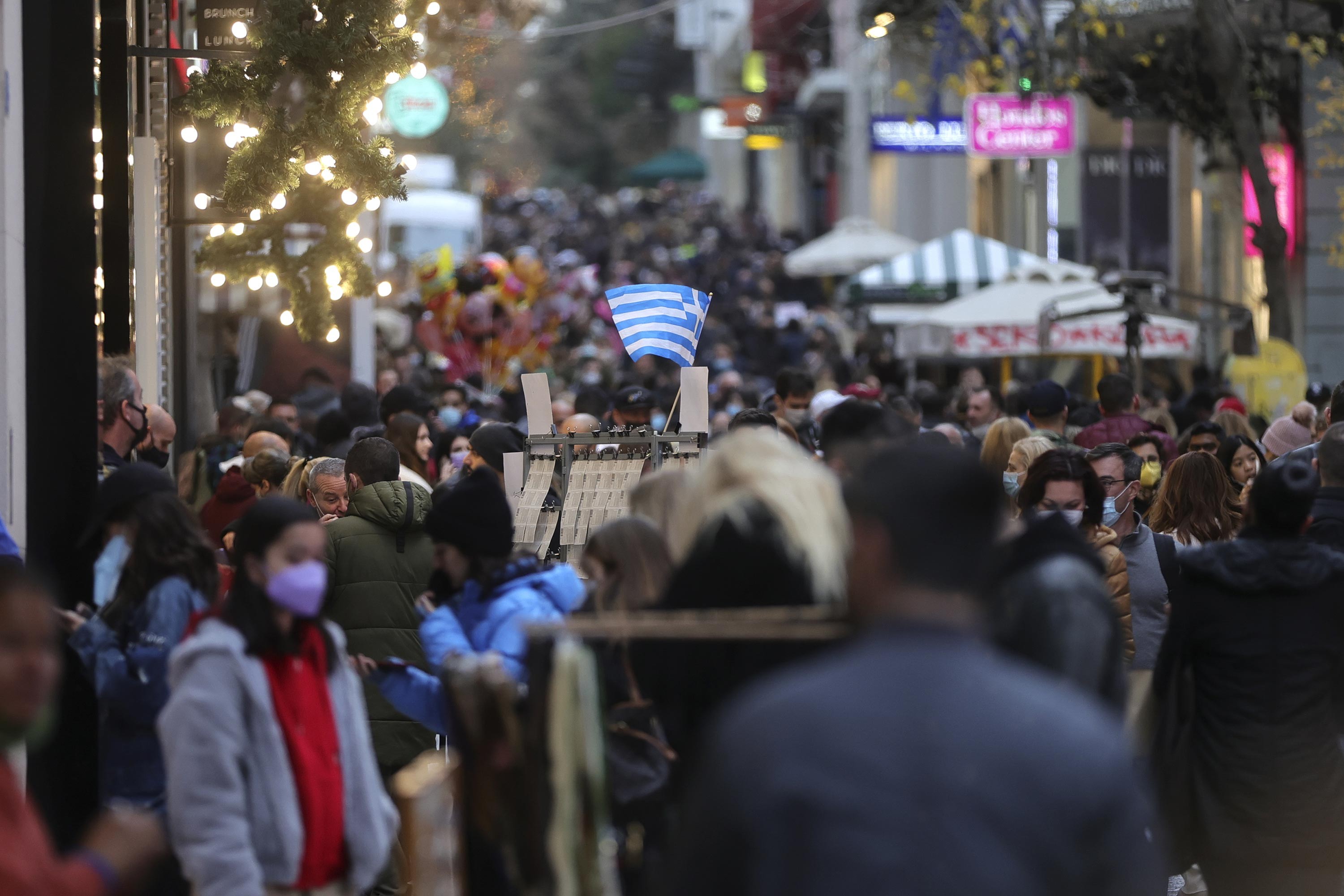 Yunanistan'da kalabalık sokak