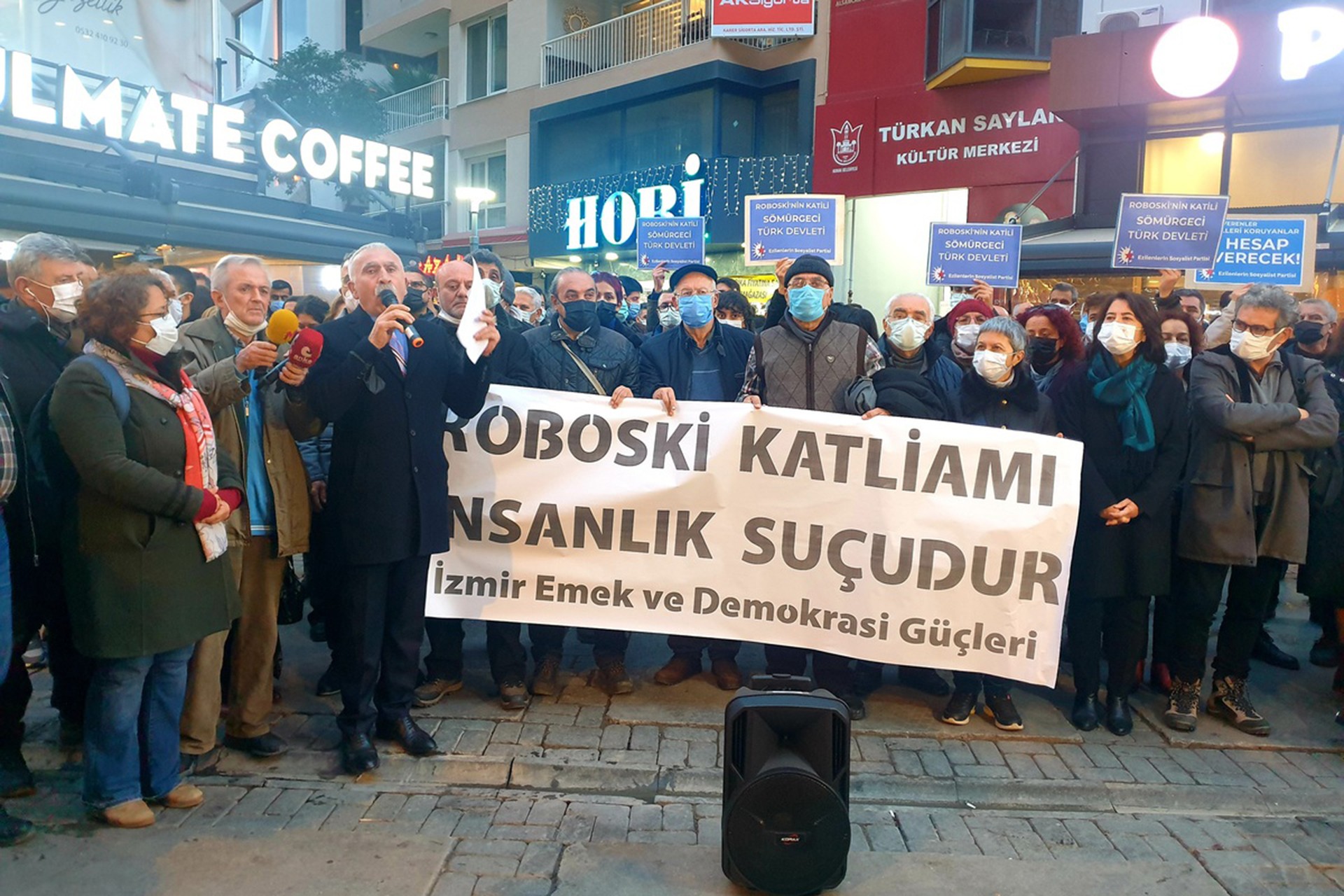 İzmir'de Roboski'de katledilenler anıldı