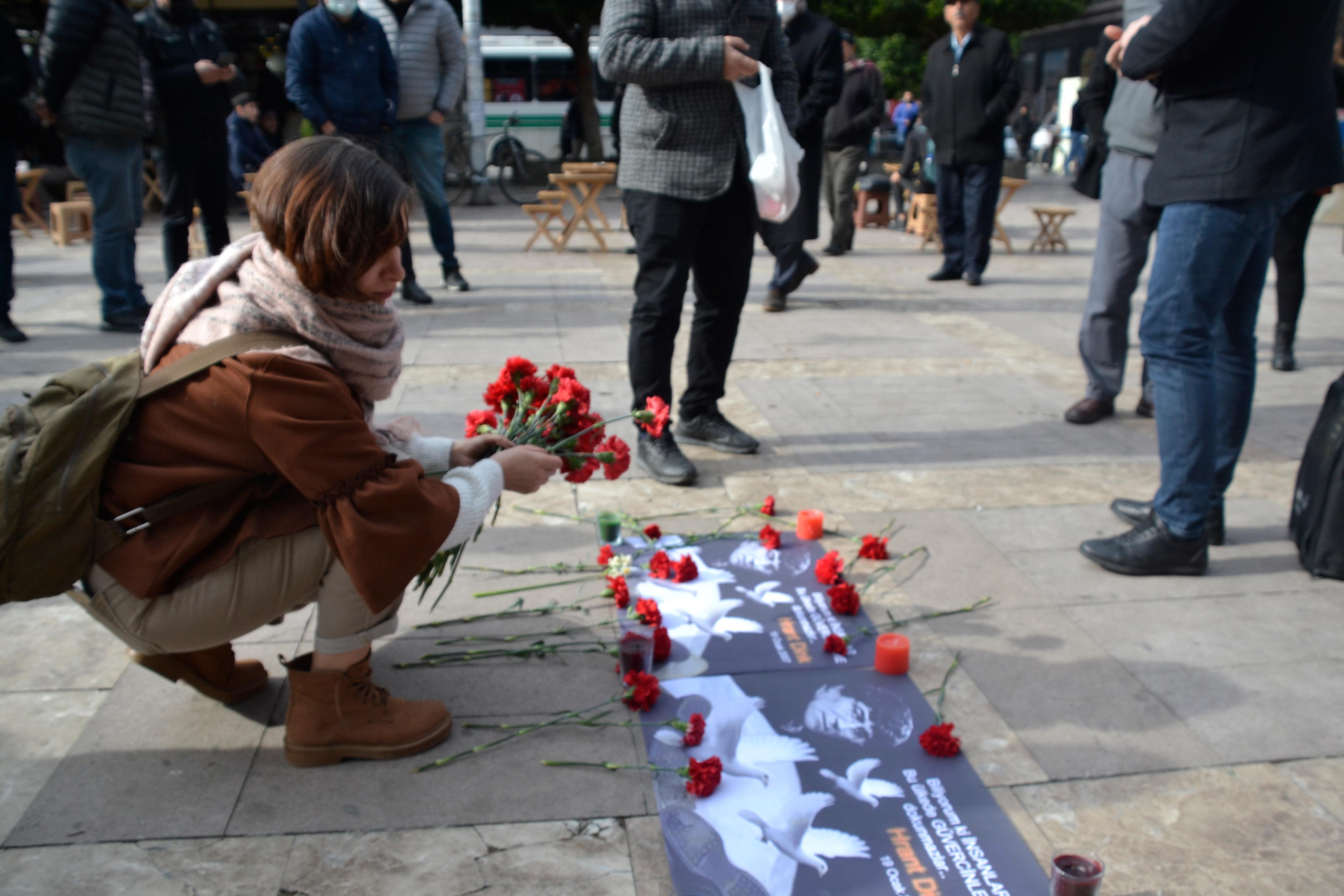 Hrant Dink öldürülüşünün 15. yılında Adana'da anıldı. 