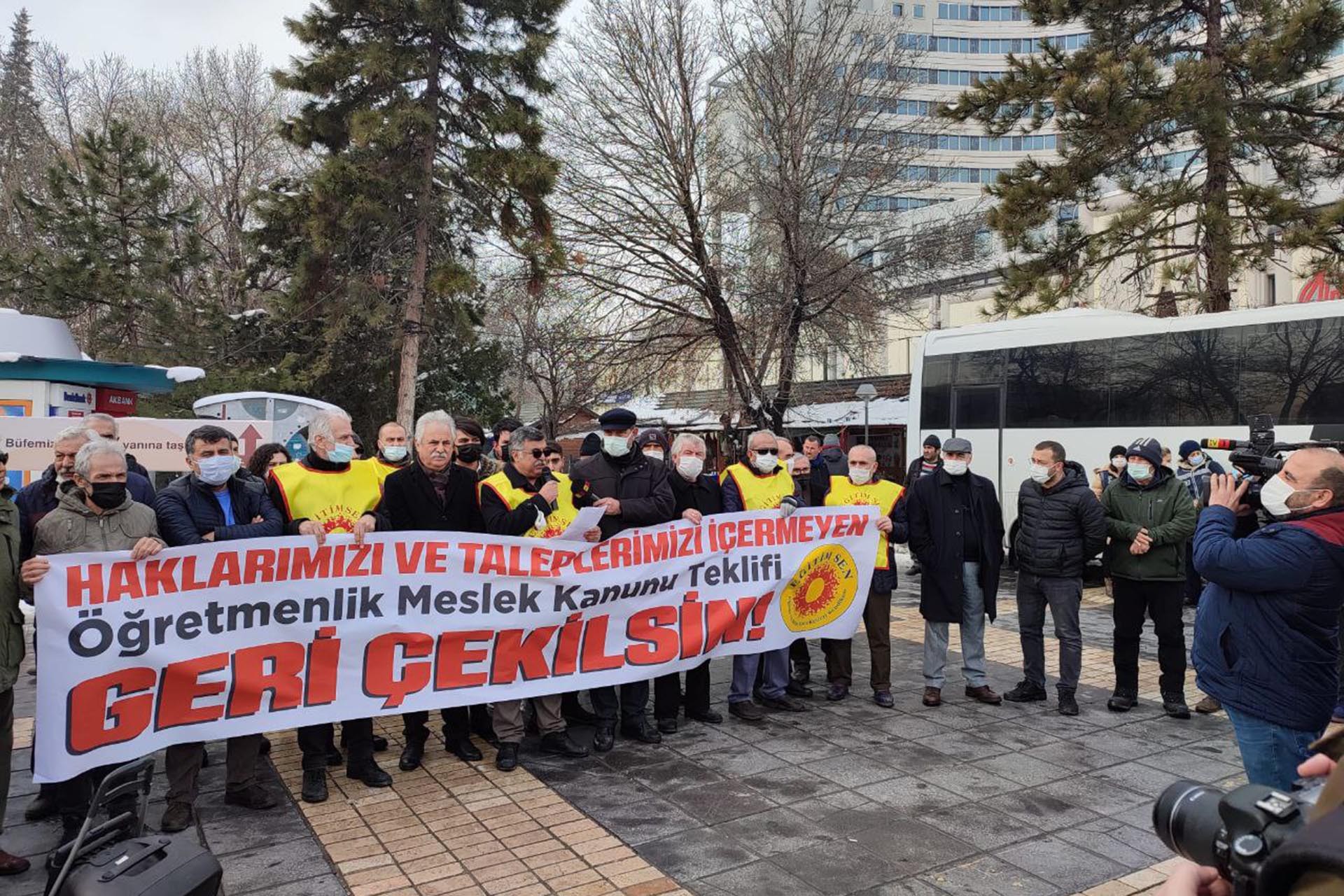 Eğitim Sen Kayseri şubesi açıklama yaptı