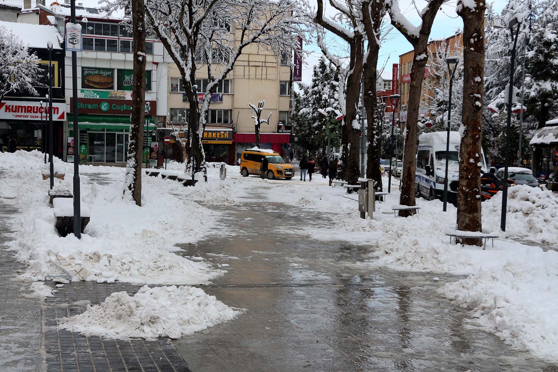 Isparta’da elektrik faturalarının tahsilatı 1 ay süreyle ertelendi