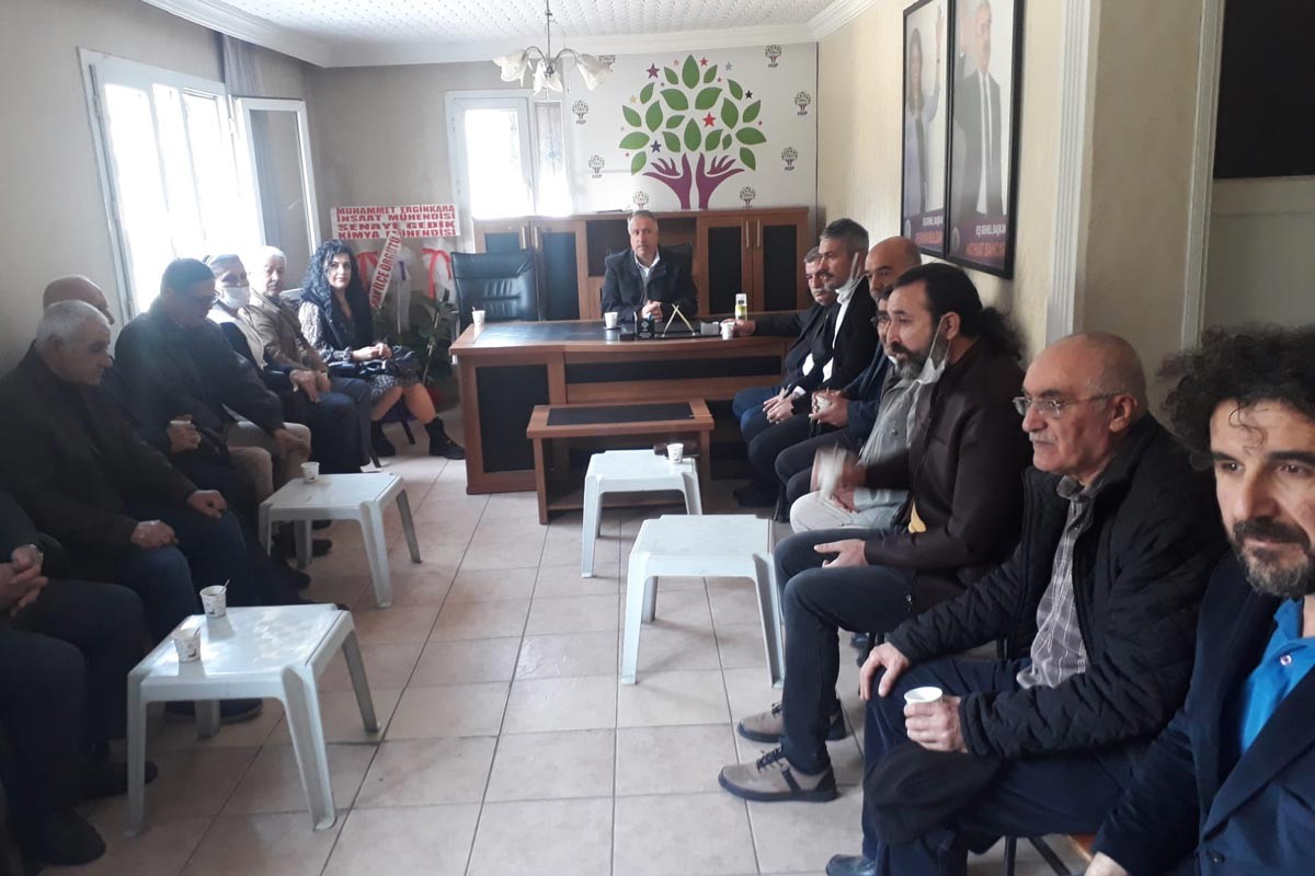 EMEP'in Adana'daki HDP ziyareti