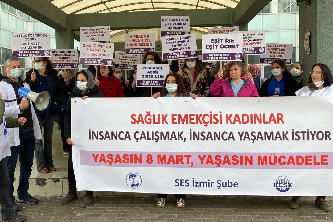 İzmir Atatürk Eğitim ve Araştırma Hastanesi SES İşyeri Temsilciği, 8 Mart açıklaması yaptı