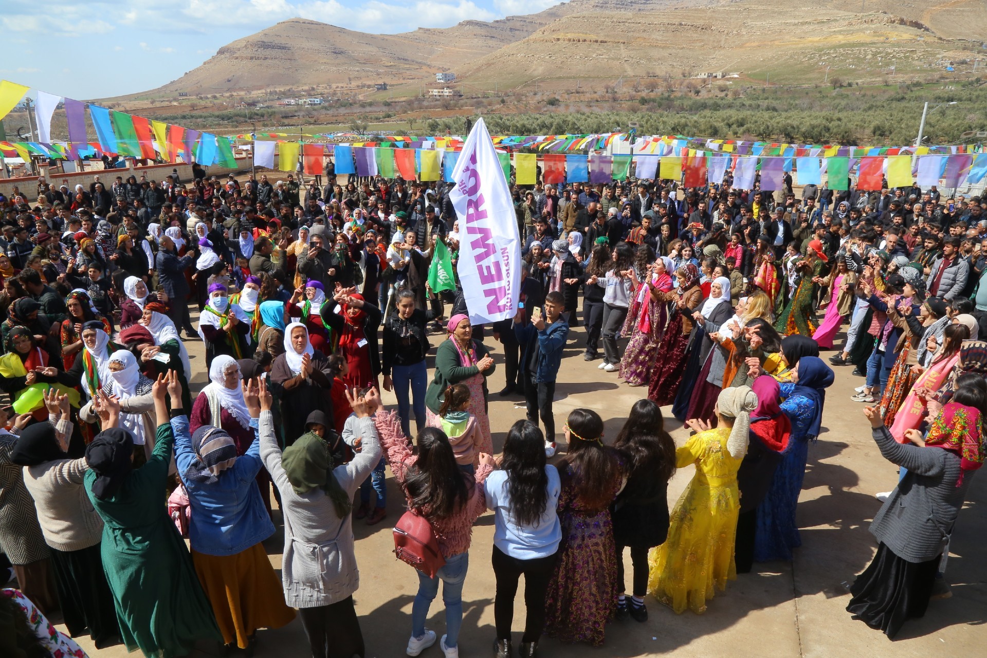 Mardin'de Newroz kutlaması