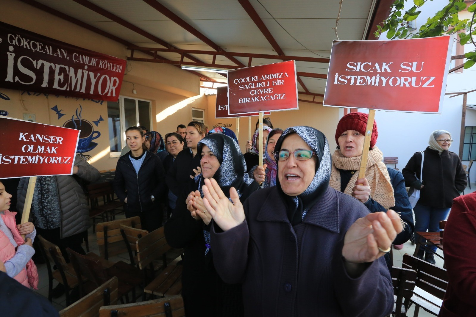 Havutçulu köylüsü kadınlar