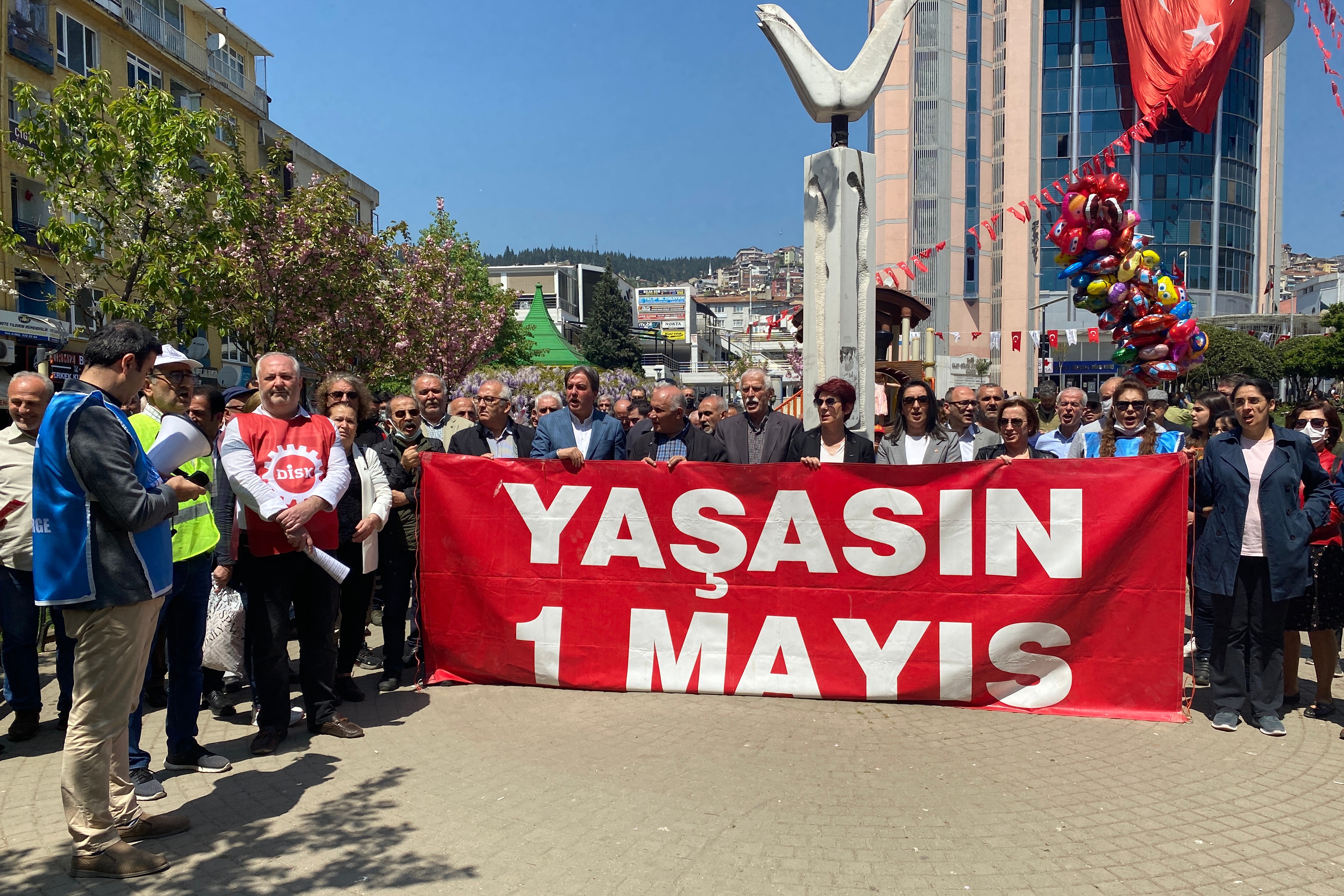 Yaşasın 1 mayıs