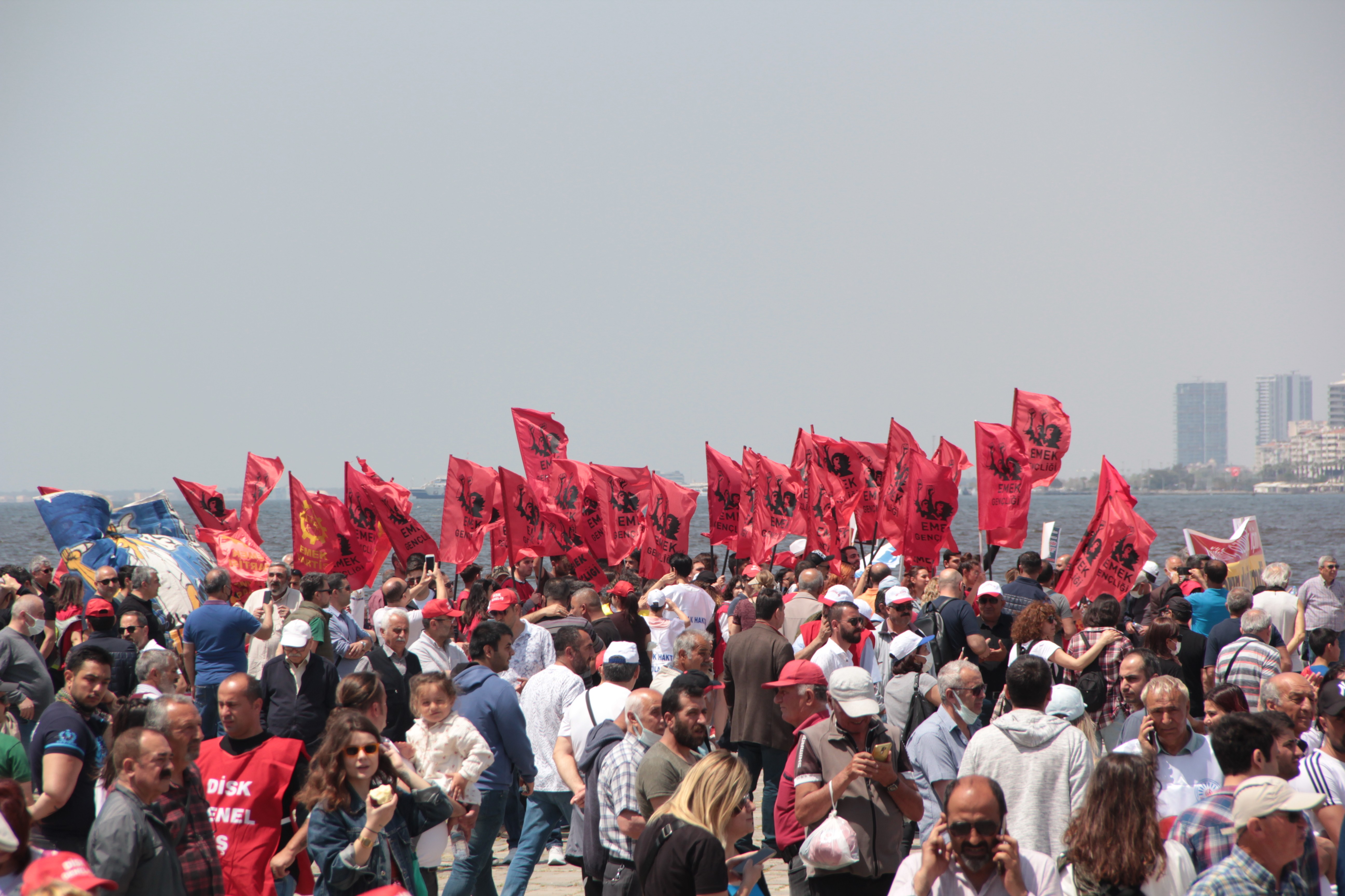 İzmir 1 mayıs