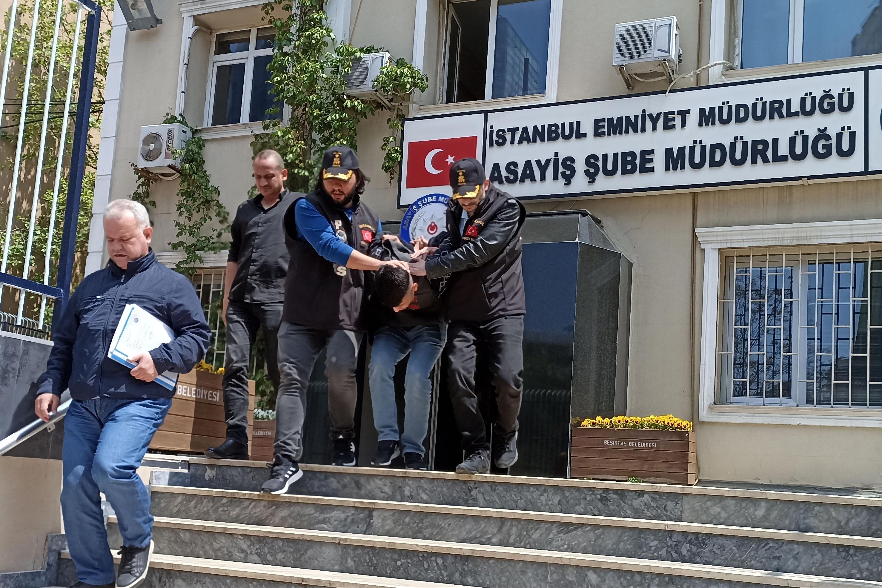 Asiye Atalay'ın katili Ümit Karakoyun emniyetten çıkarılıyor.