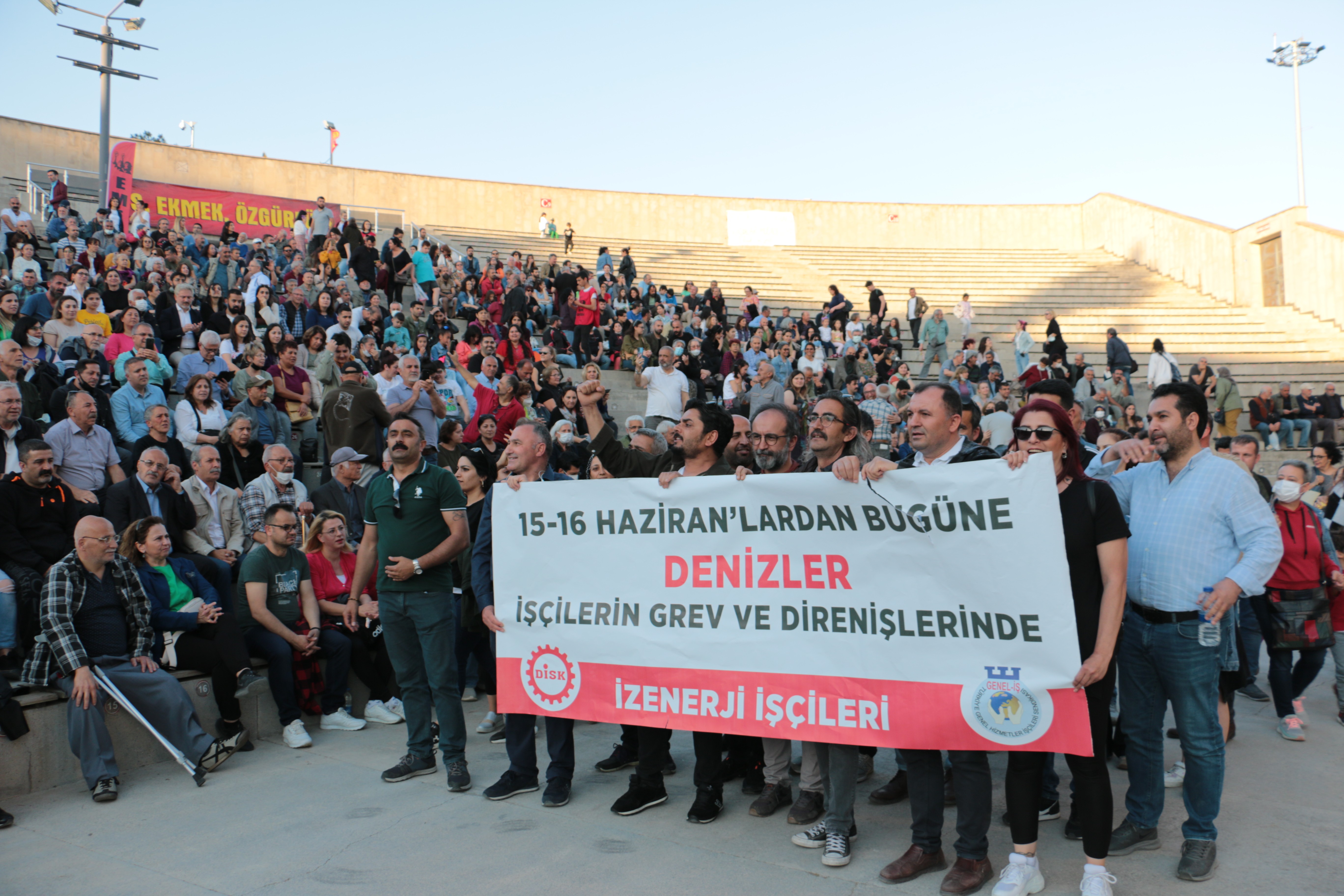 İzmir denizler anma