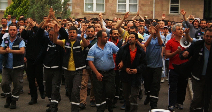 Türk Traktör işçileri öğrenerek ilerliyor: Sonuna kadar direneceğiz