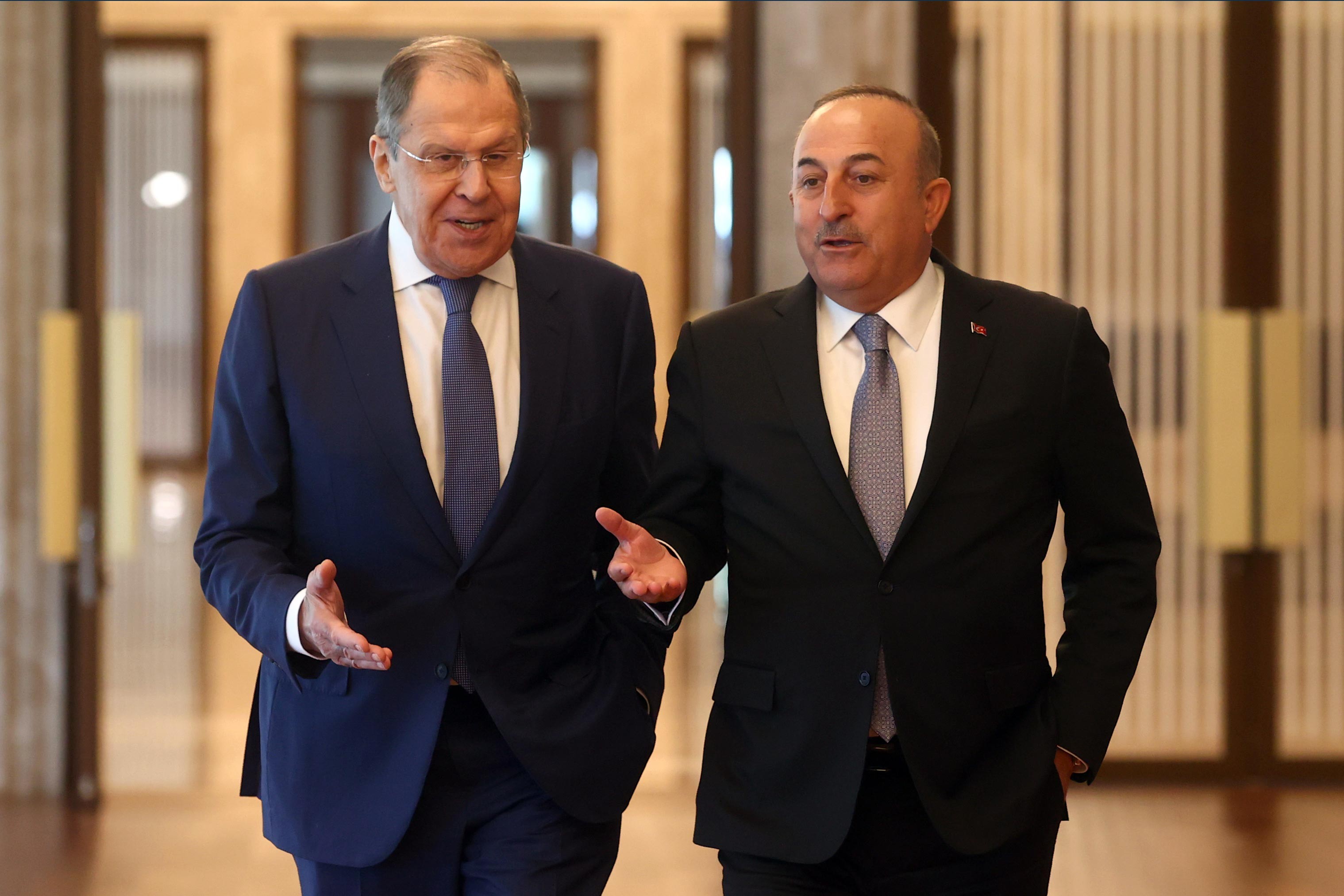 Lavrov ve Çavuşoğlu heyetleri