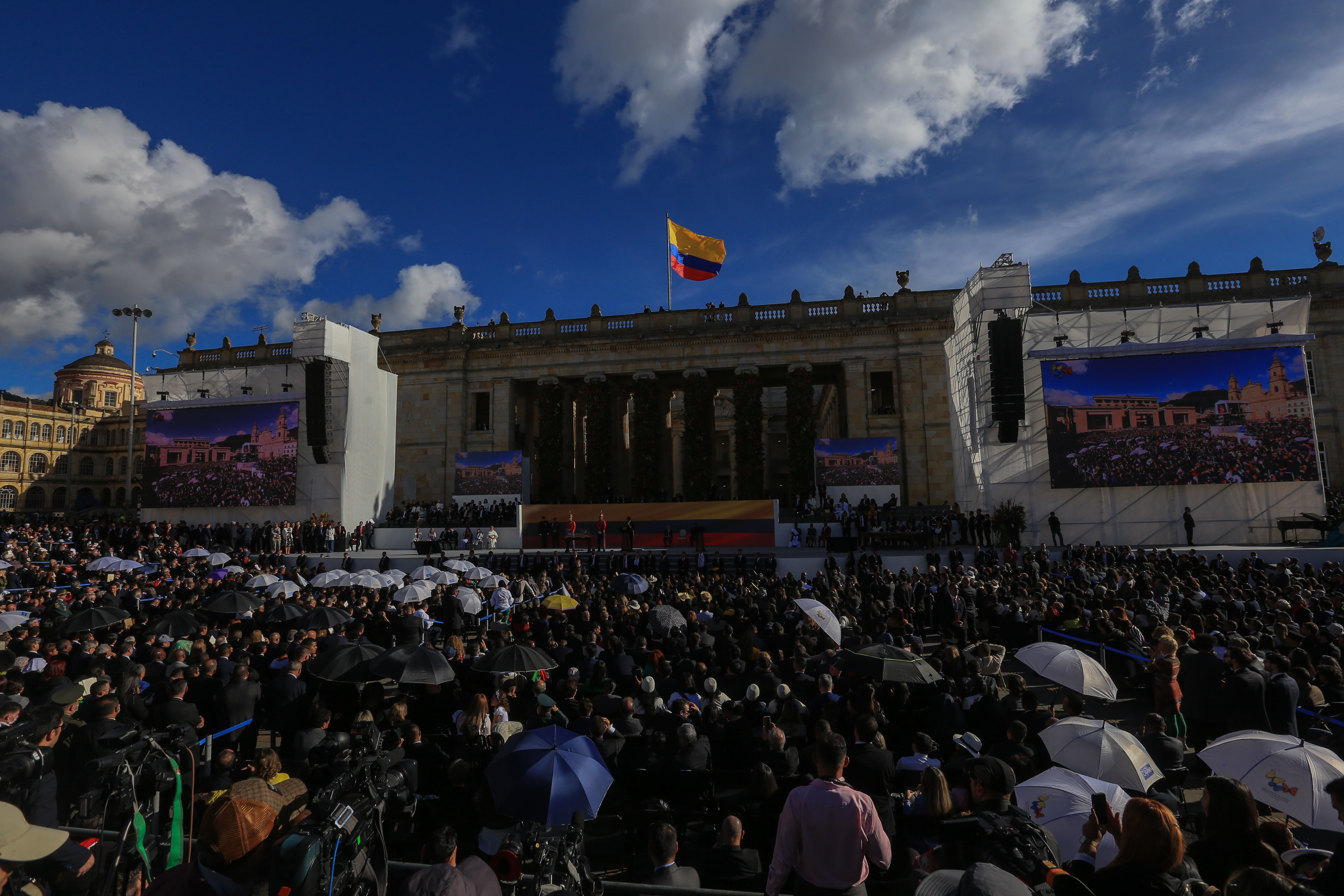 Gustavo Petro'nun yemin töreni