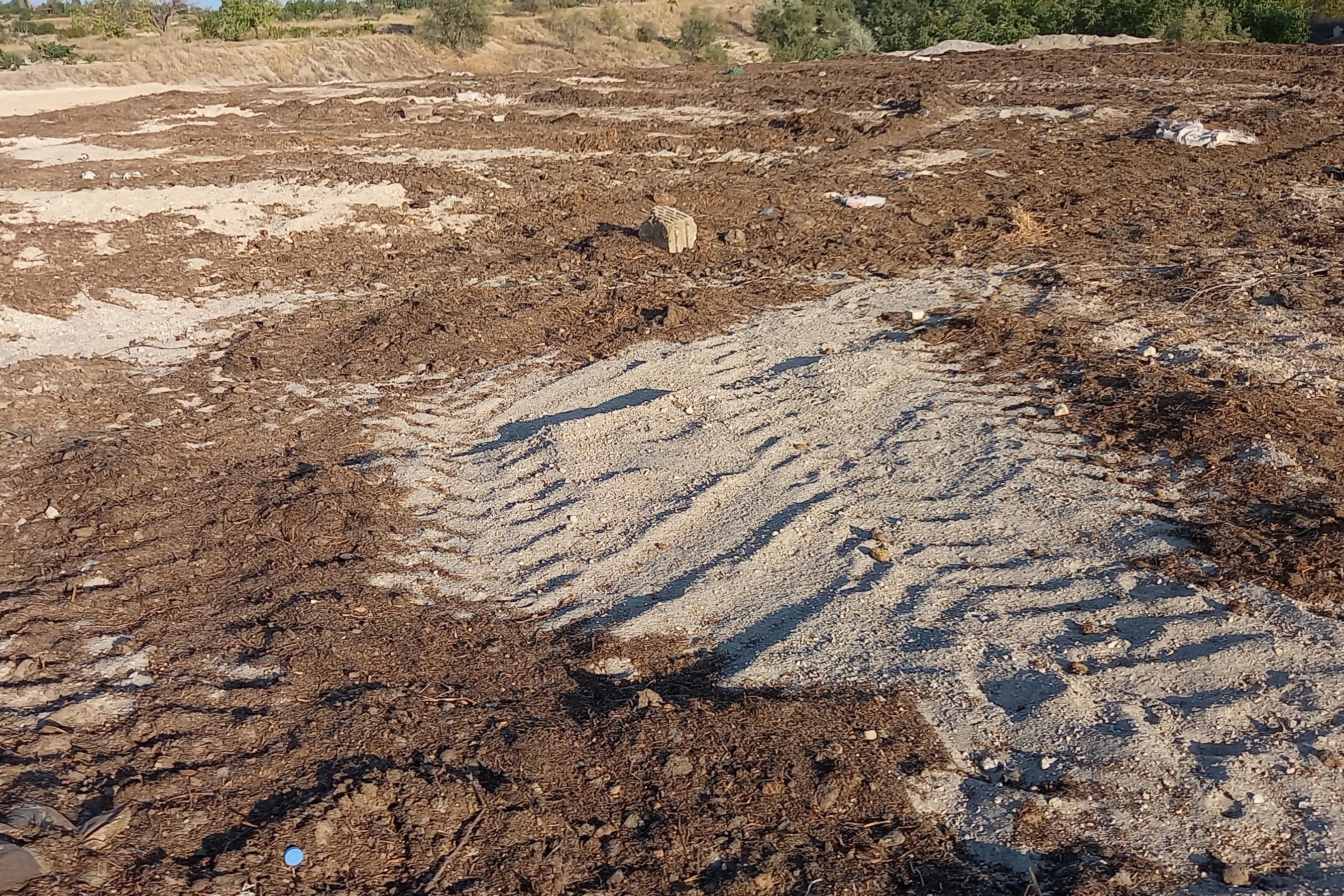 Hafriyat alanına gübre döküldü