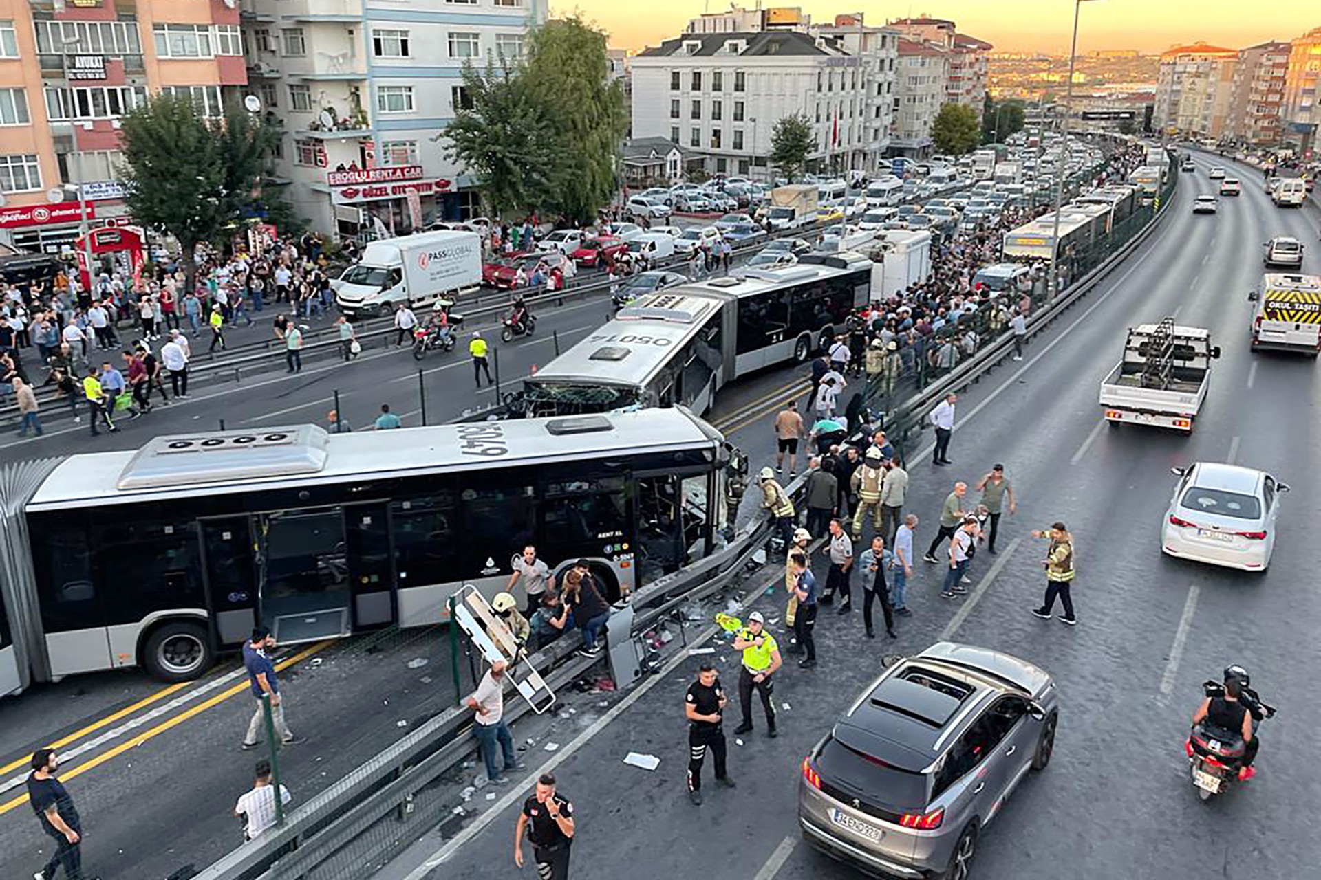 metrobüs kaza