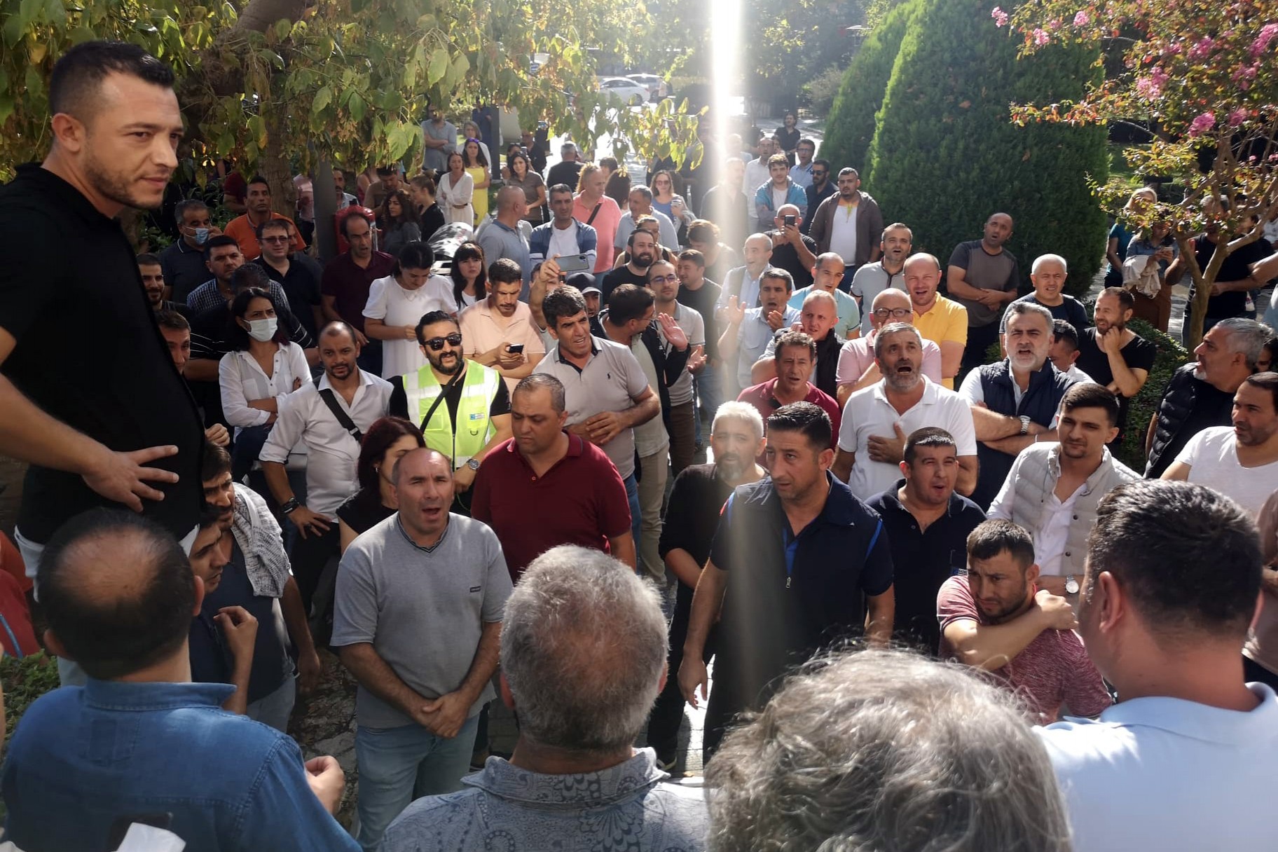 Anlaşma sağlanamadı: Kadıköy Belediyesinde grev kararı alındı