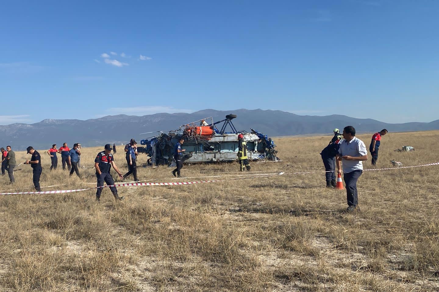 Marmaris'teki yangına müdahale eden helikopter Denizli'de düştü: 2 ölü, 5 yaralı