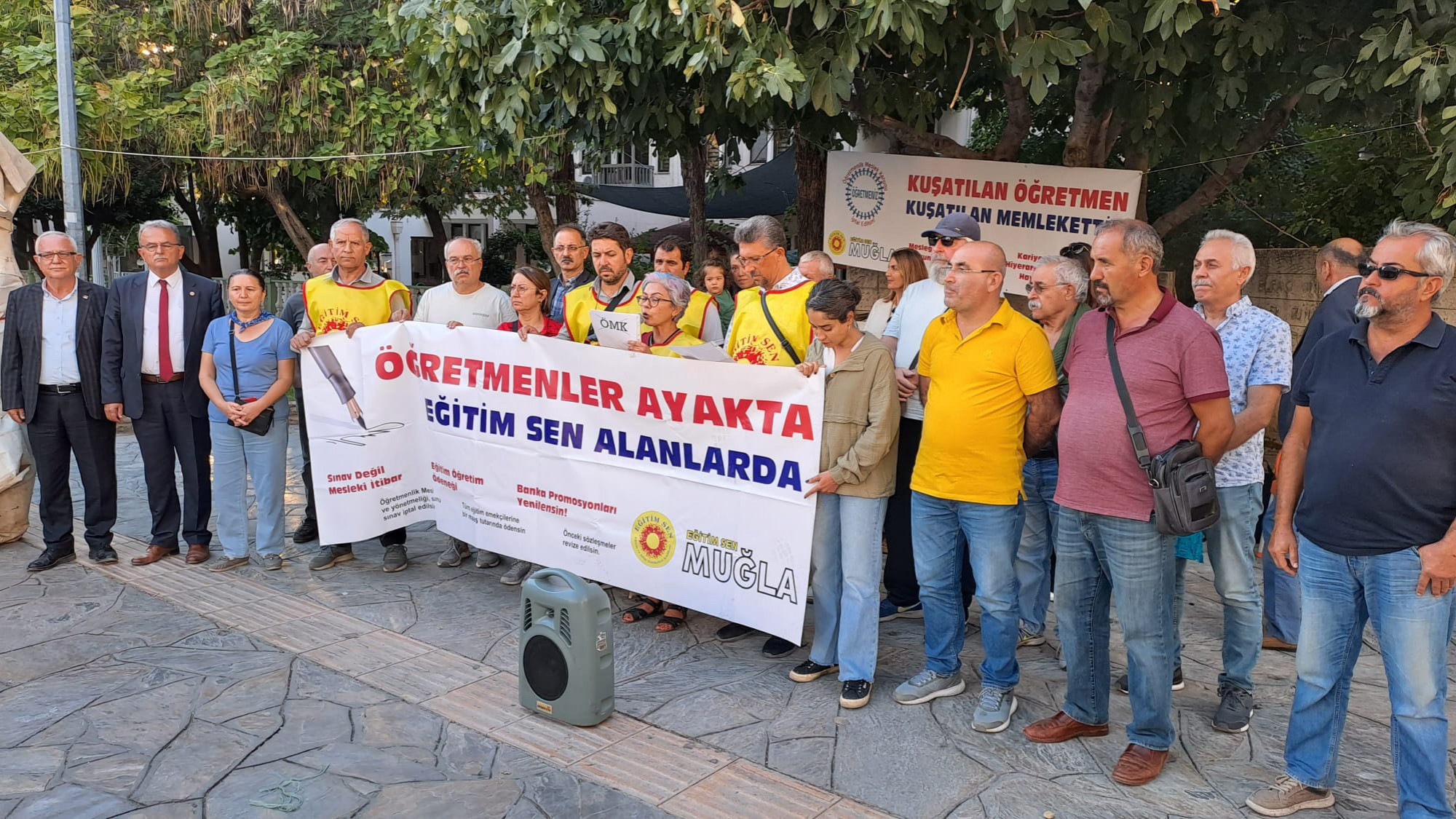 Muğla'da Eğitim Sen'li öğretmenlerin açıklaması