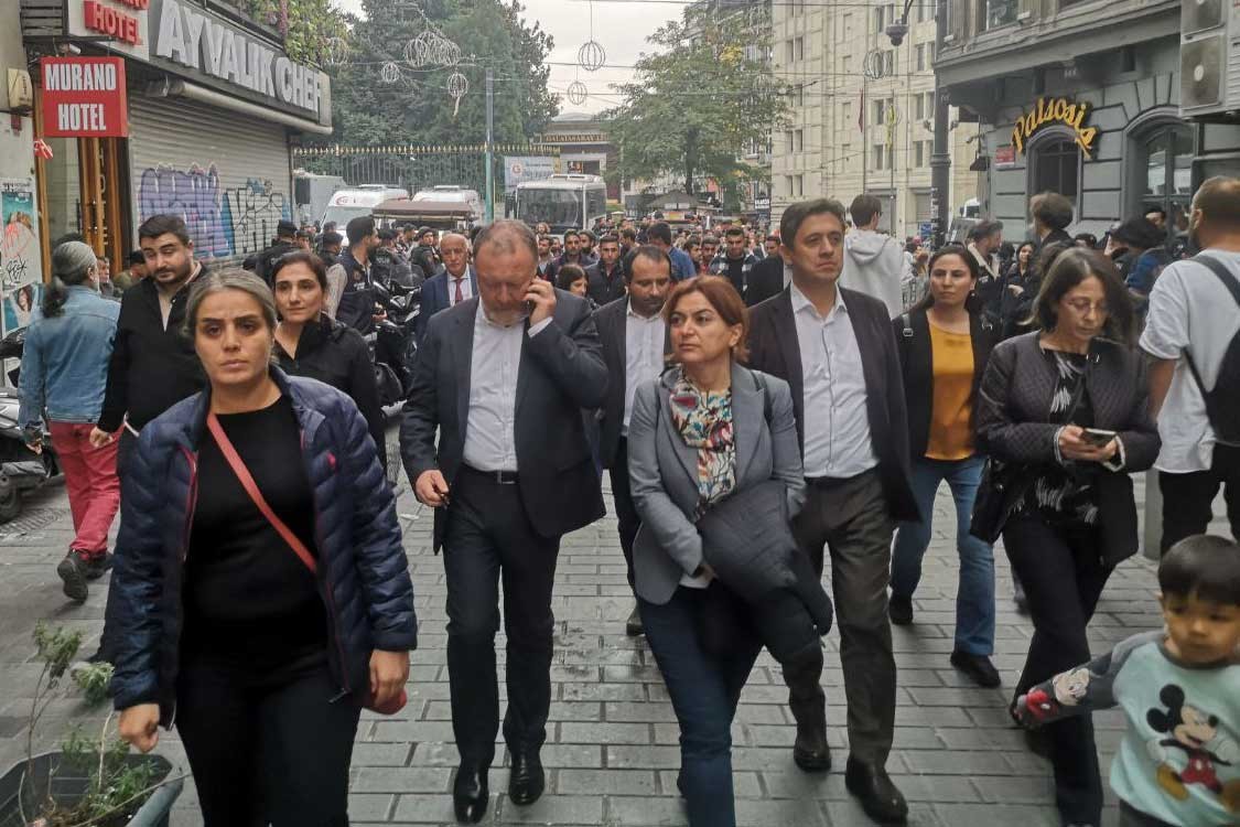 HDP'li vekiller İnsanlık Yürüyüşü'nde