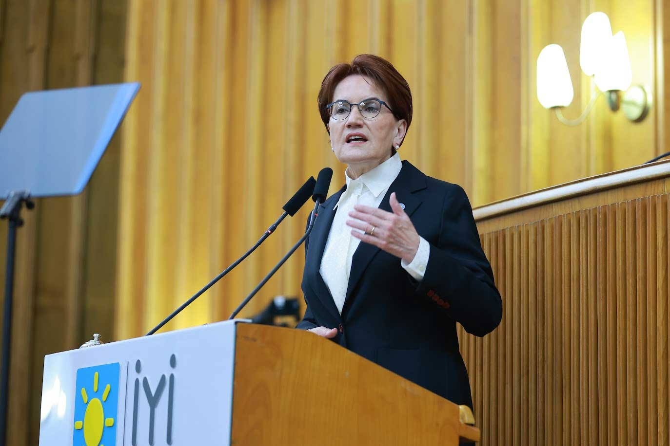 Meral Akşener