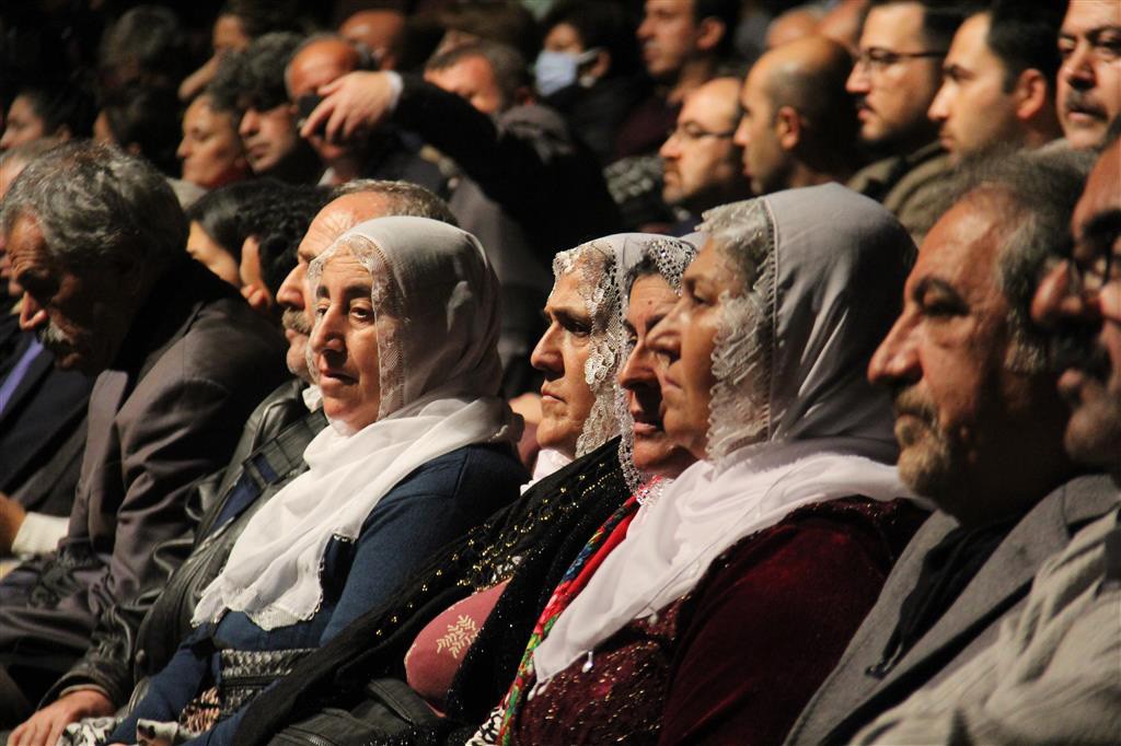 Barış anneleri şenlikte,