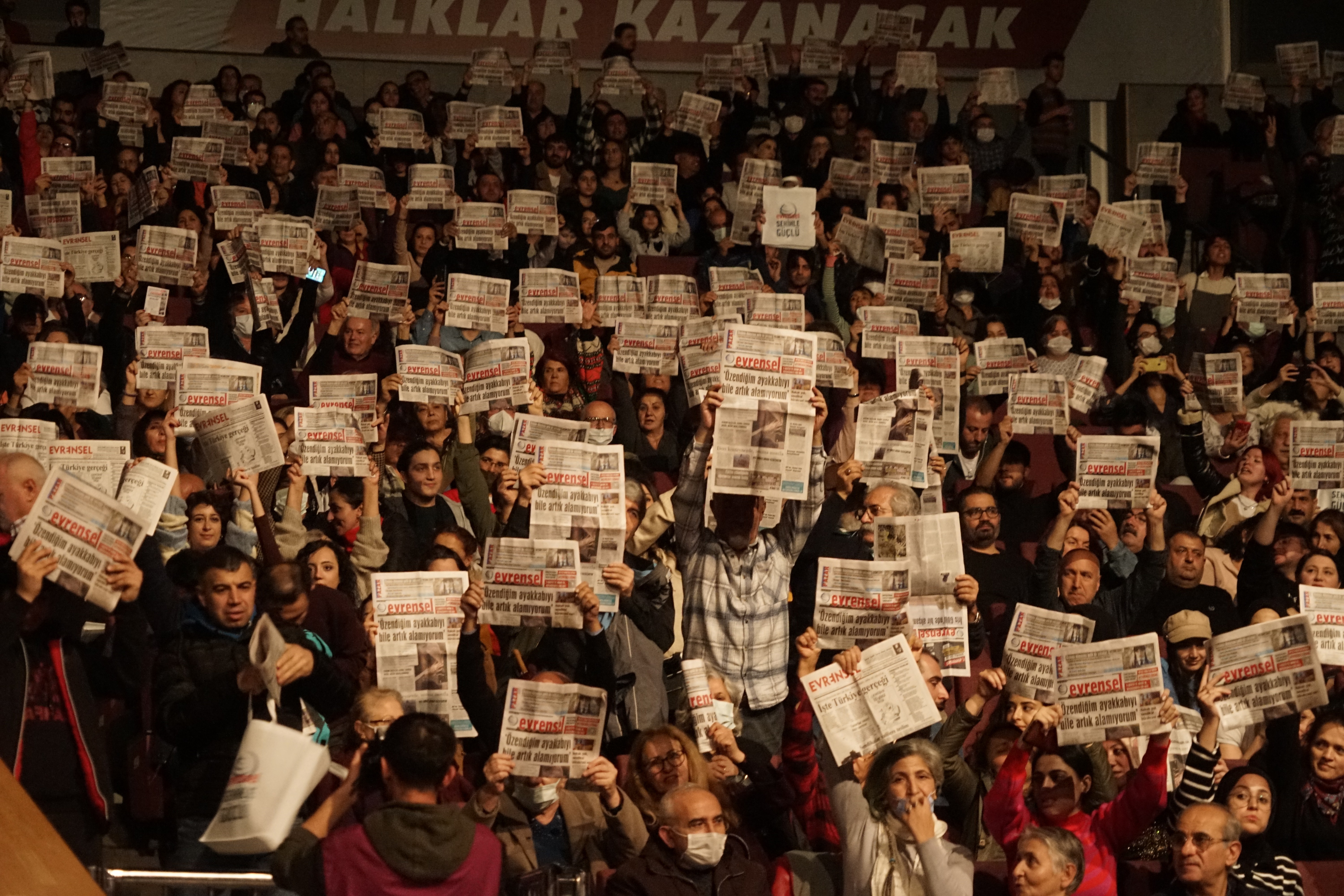 Basın İlan Kurumu itirazımızı 2. kez reddetti: Evrensel’in mahkeme süreci başlıyor