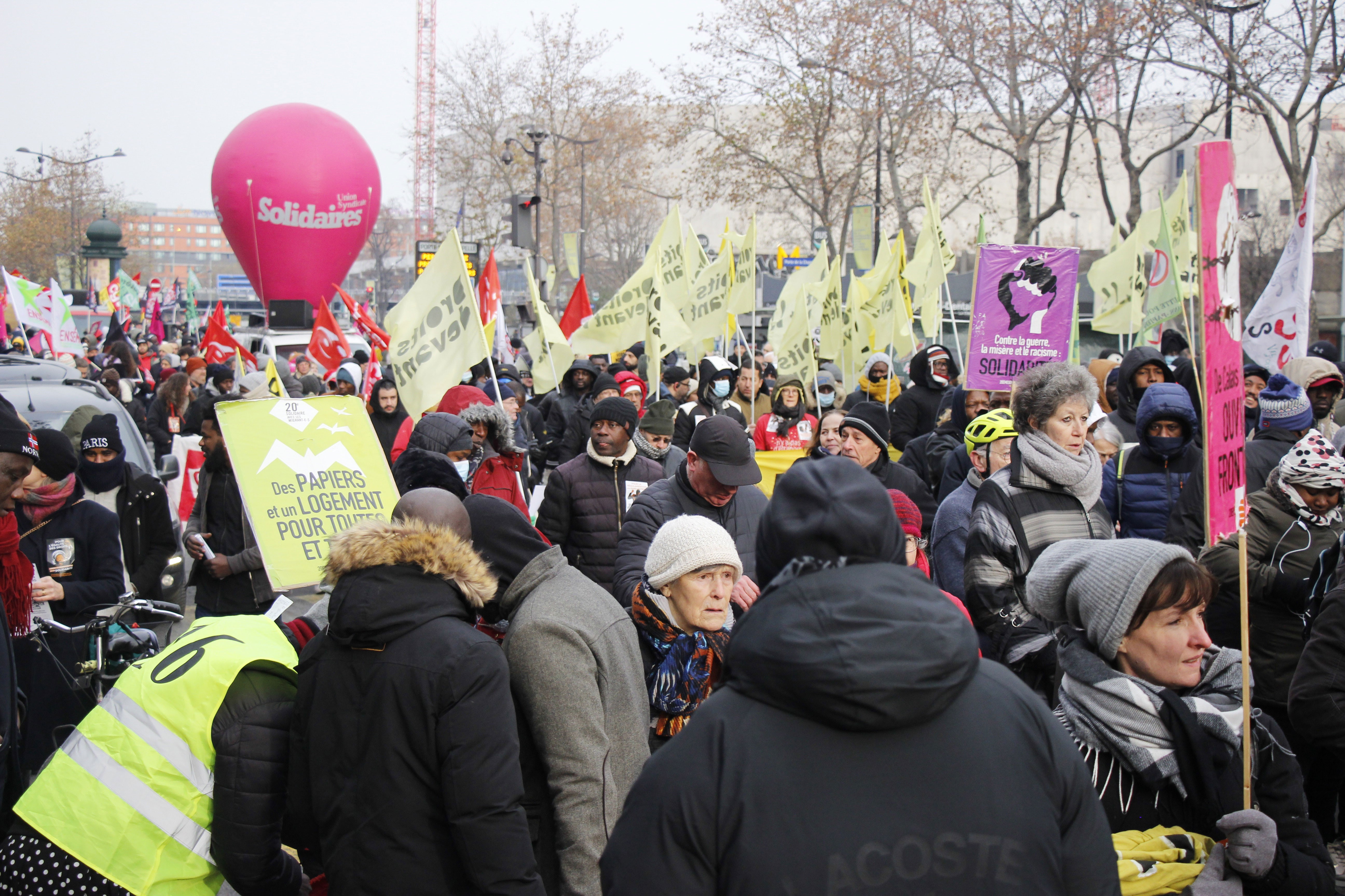 Fransa'da göçmen yasası protesto edildis