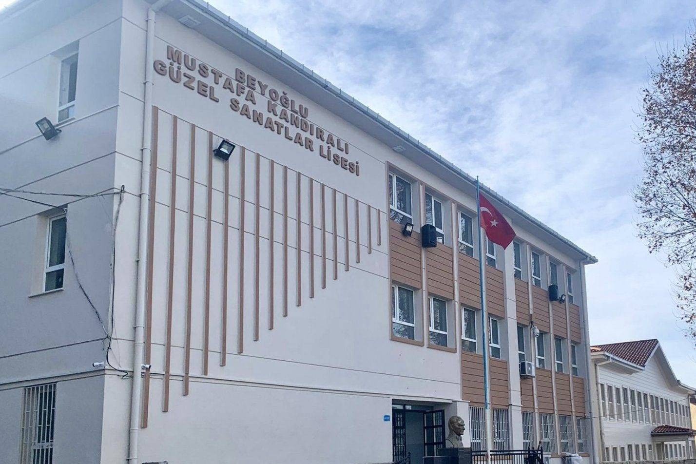 Beyoğlu Mustafa Kandıralı Güzel Sanatlar Lisesi’