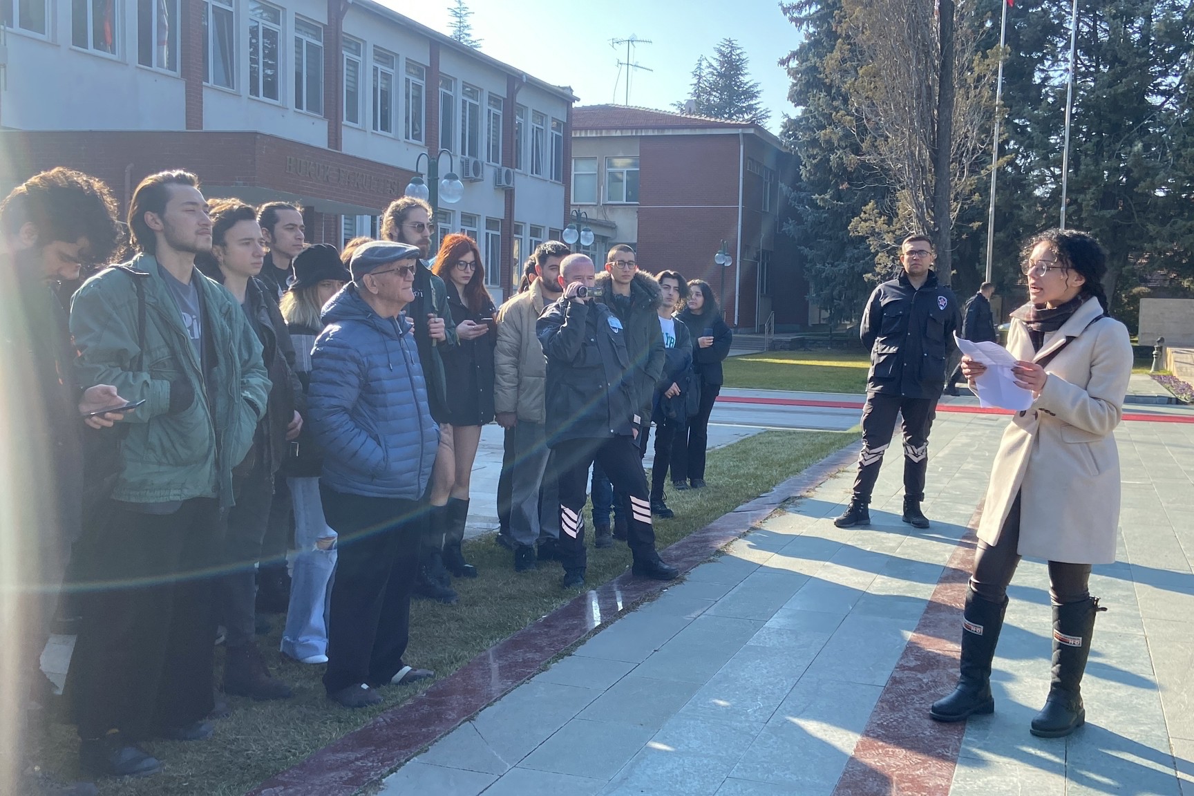 anadolu üniversitesi öğrencileri yürüdü