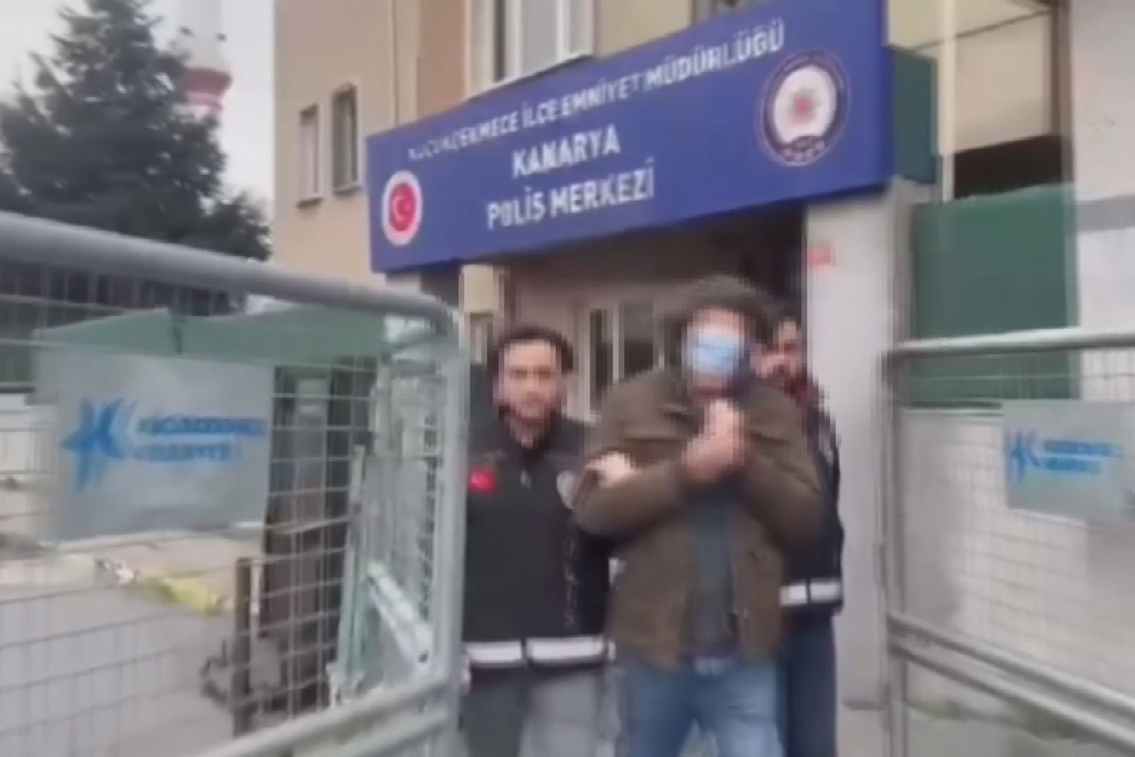 Kedilere saldıran fail hakkında tutuklanmaya yönelik yakalama kararı çıkartıldı 