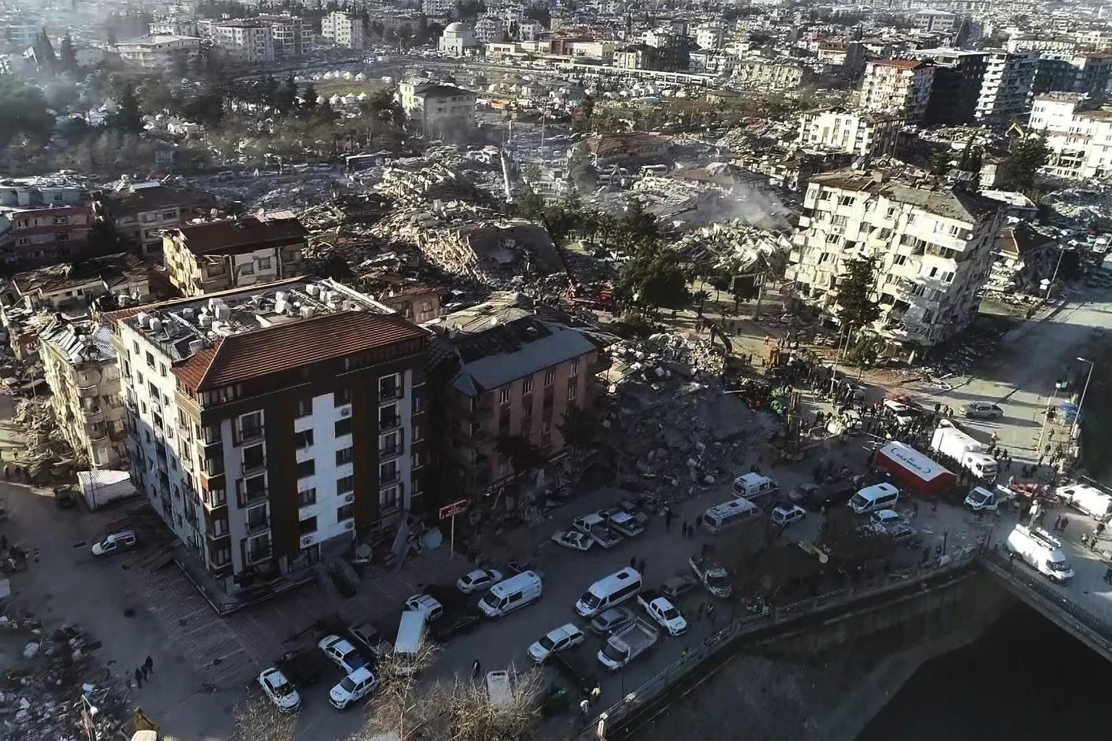 Maraş merkezli 10 ilde deprem