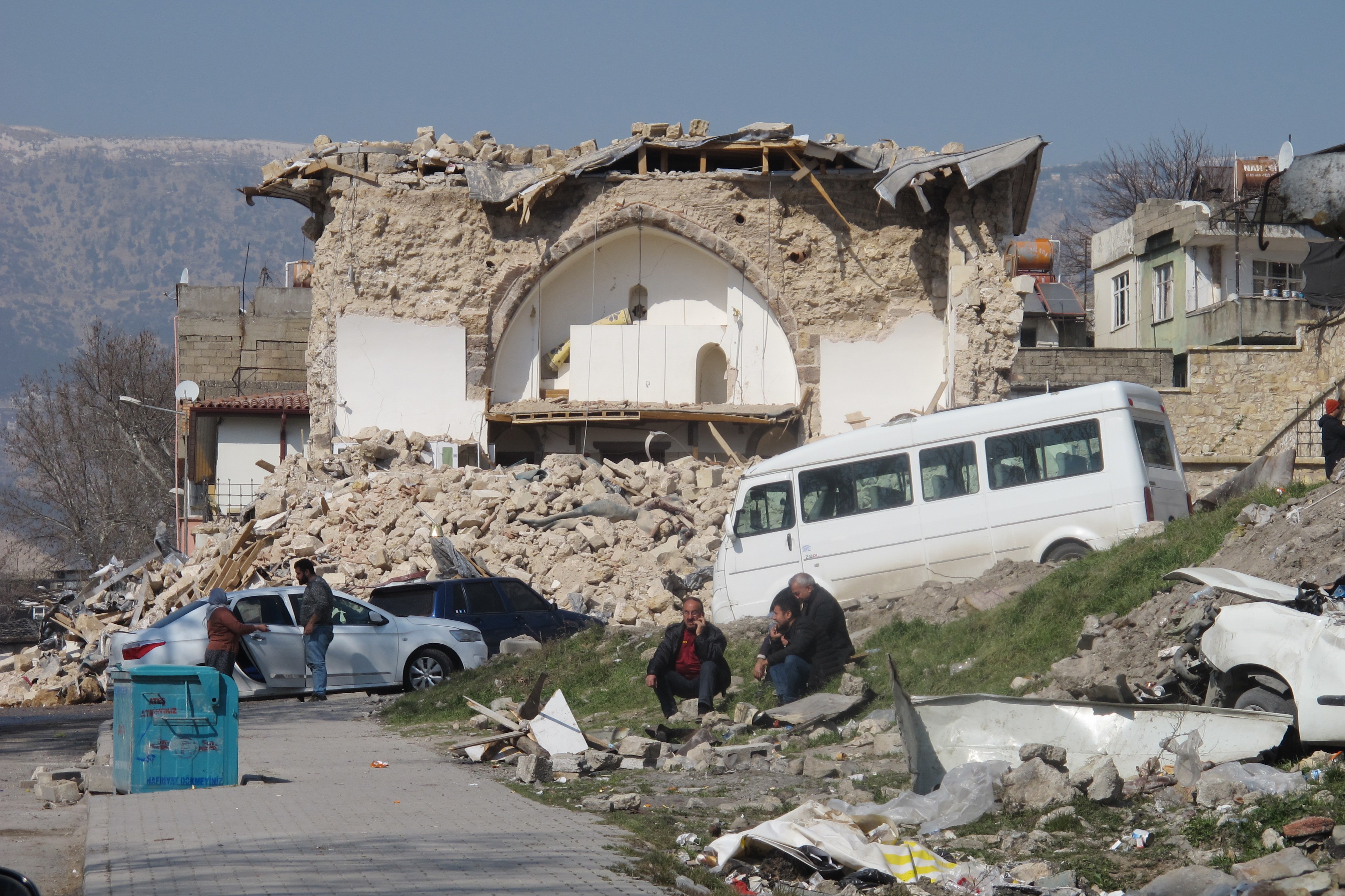 Maraş 'ta depremin izleri