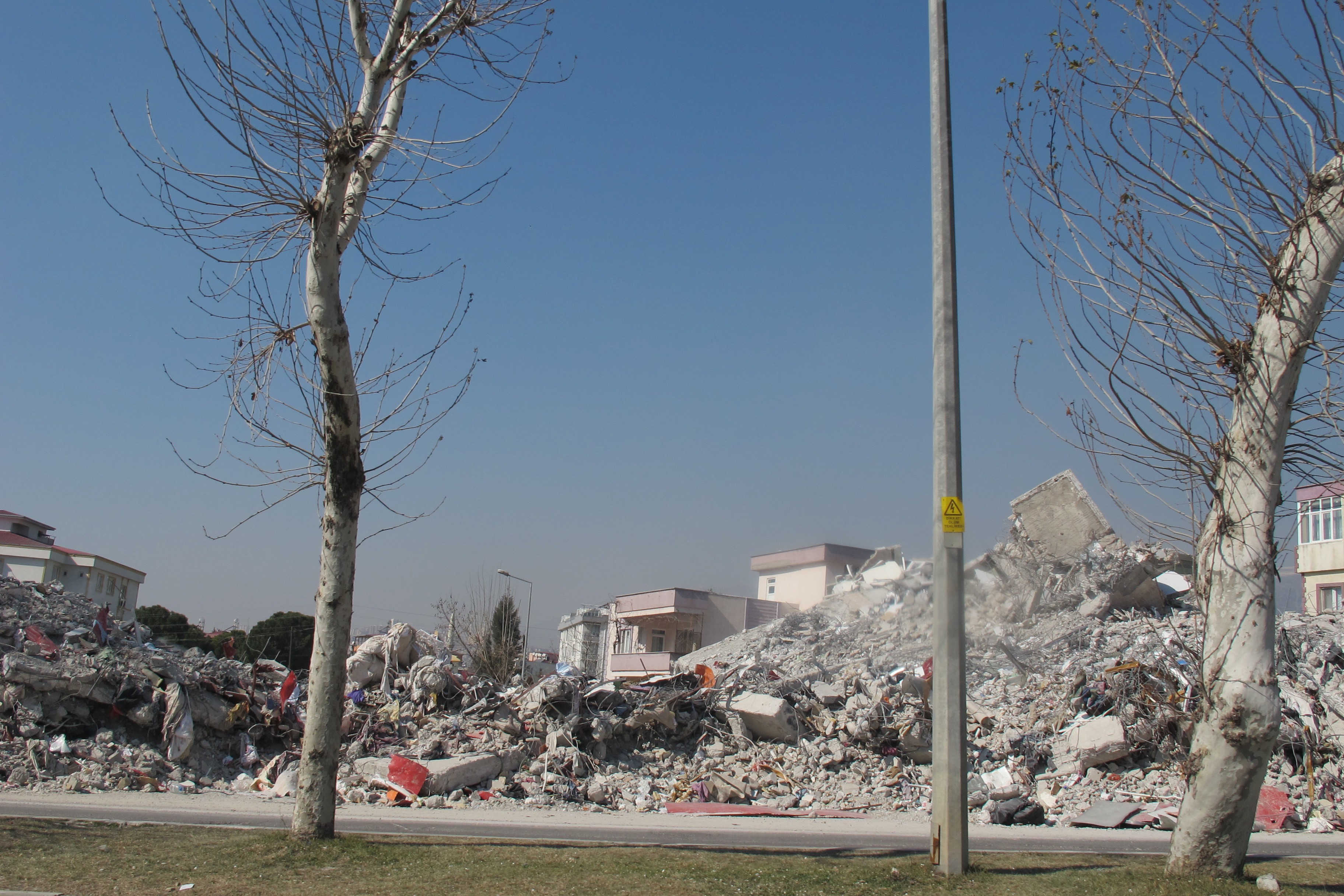 Maraş 'ta depremin izleri