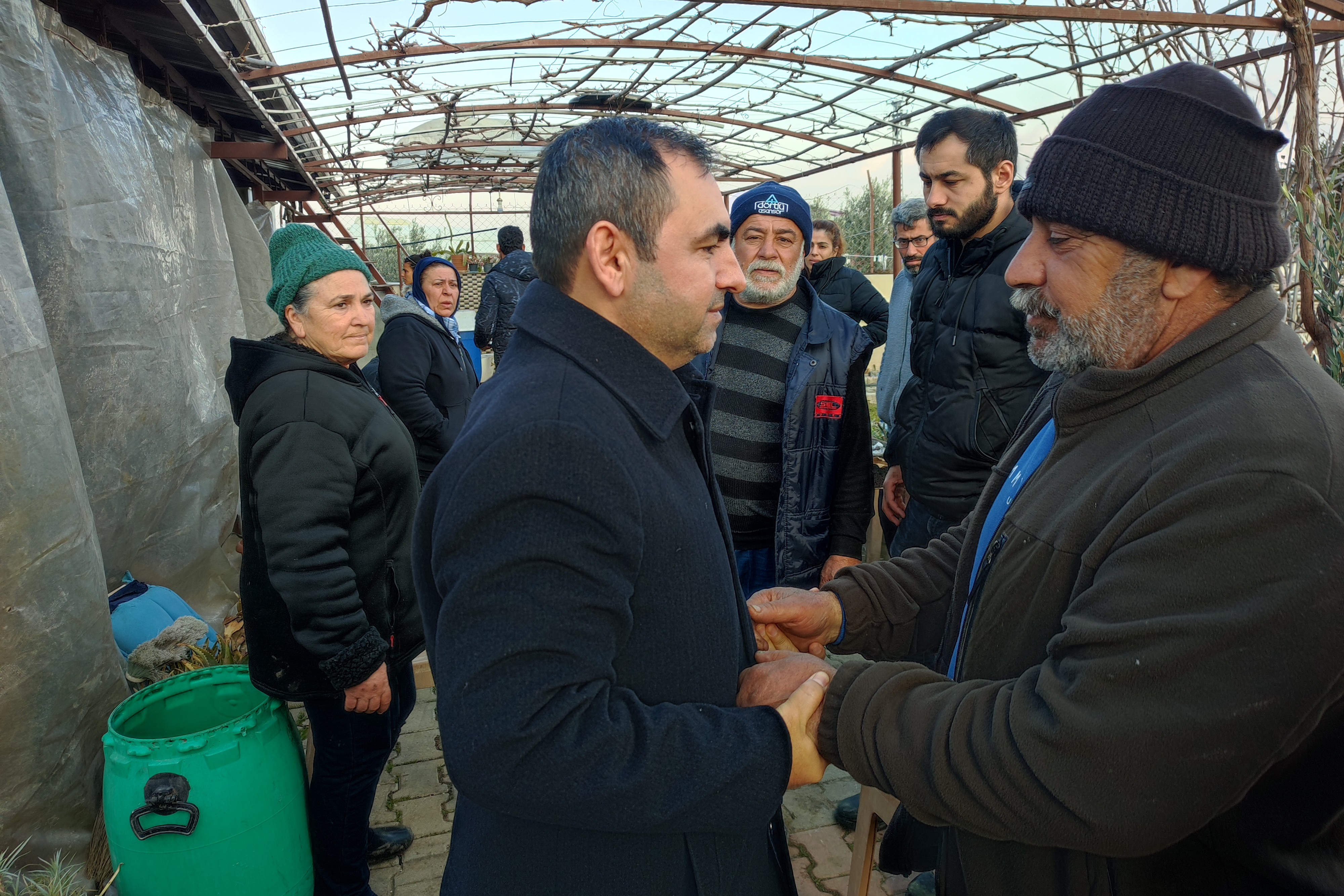 Hatay'da deprem sonrası çeşitli ziyaretlerde bulunan EMEP Genel Başkanı Ercüment Akdeniz