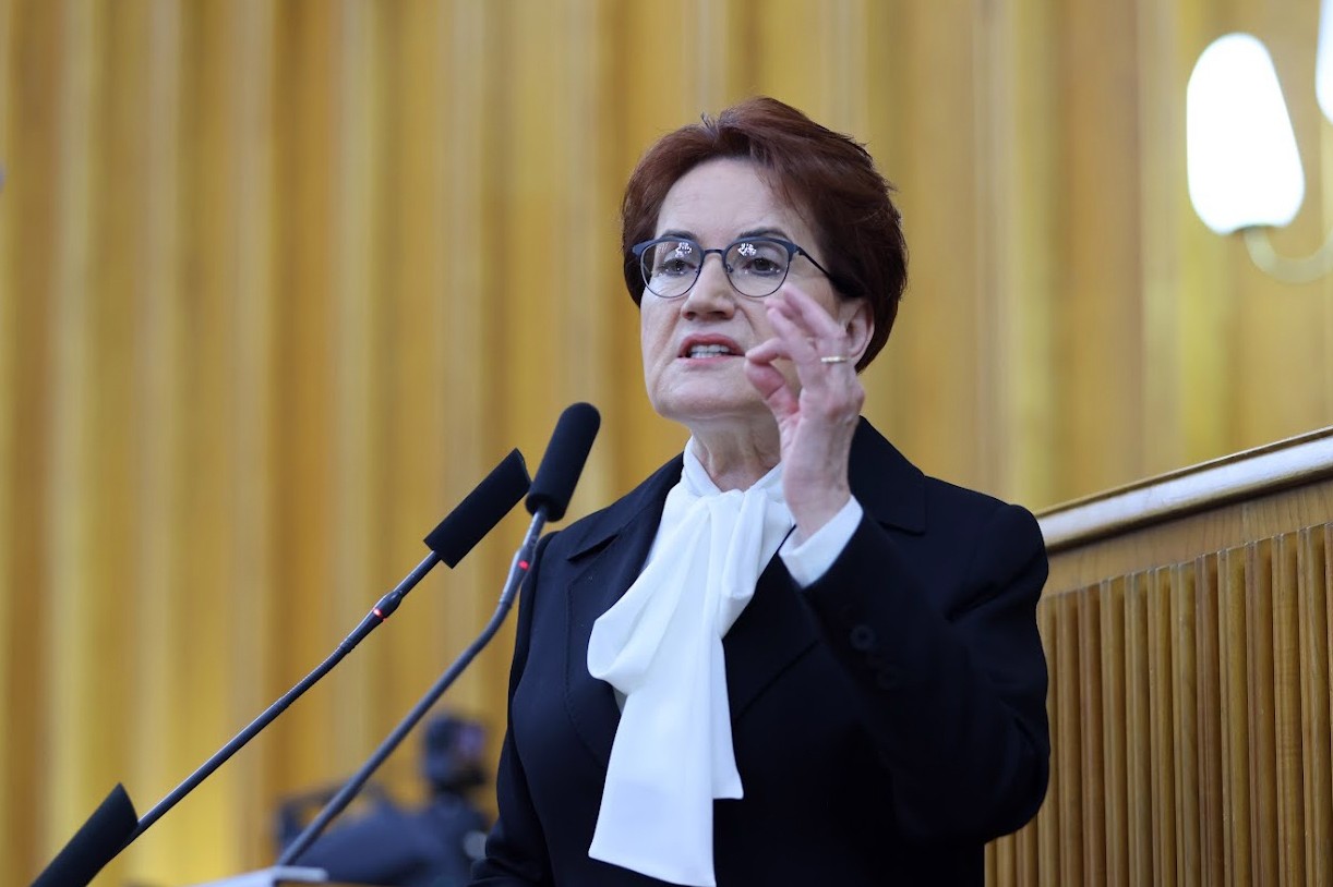 Akşener'den Erdoğan'a: "Seni çok gergin gördüm papatya çayı iç, iyi gelir"