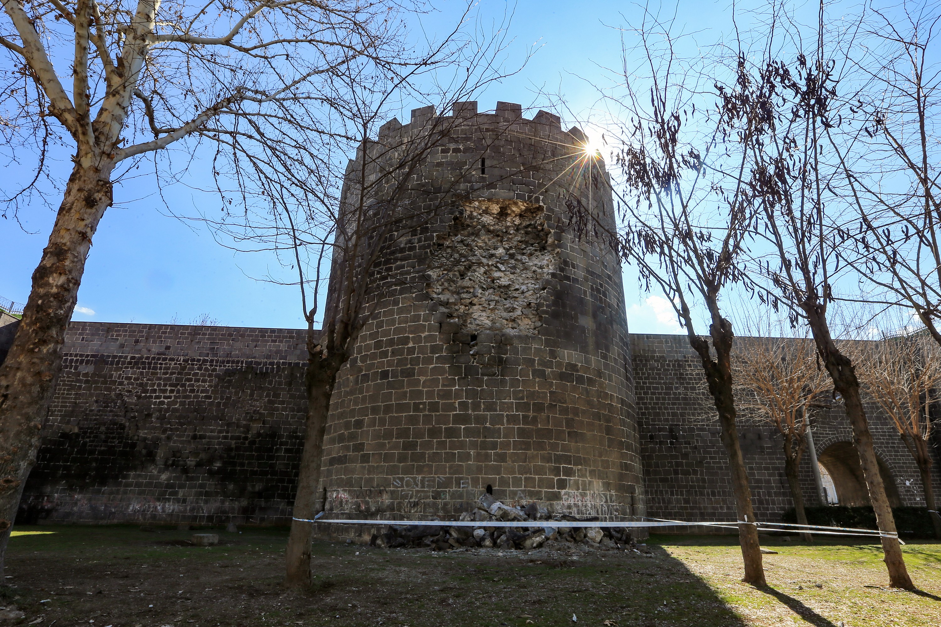 Diyarbakır Surlarında hasar