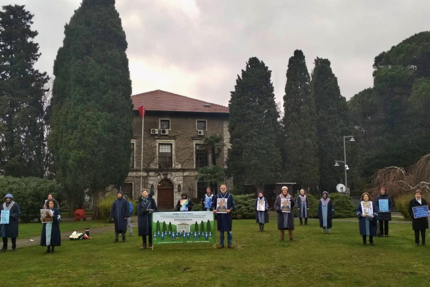 Boğaziçi akademisyen nöbeti