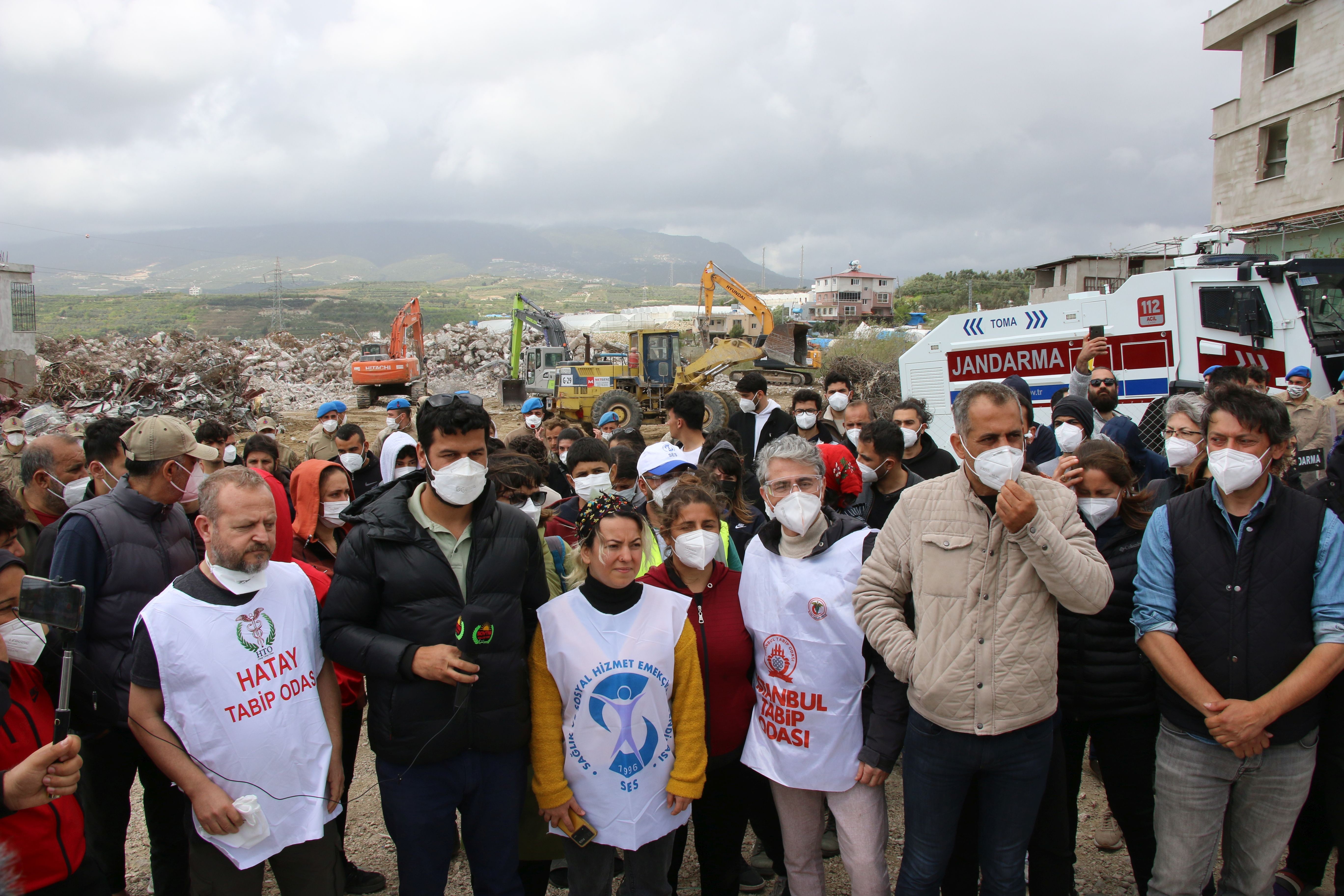 Hatay'da Yaşam Nöbeti'nin 3. günü