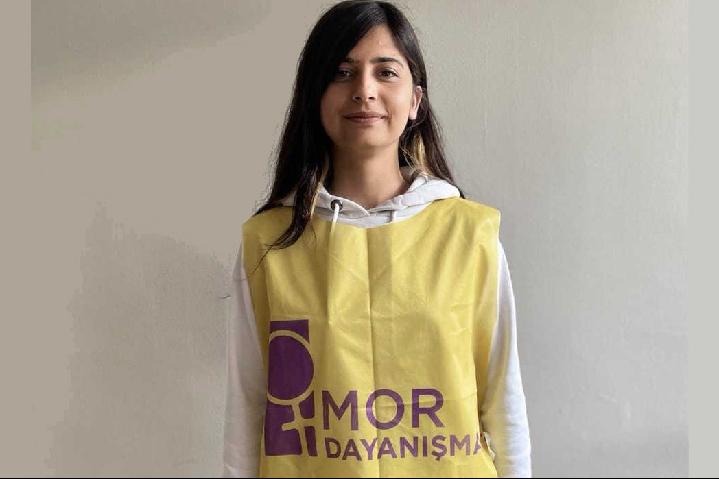 Mor Dayanışma Üyesi Ayşe Gül Temür