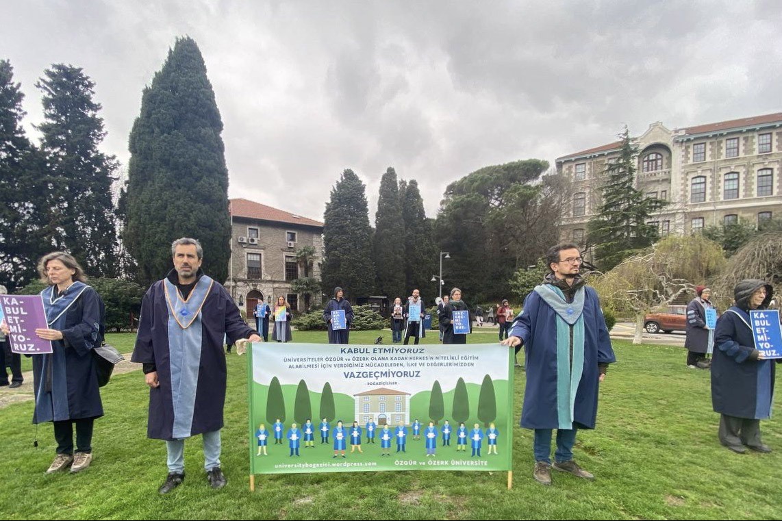 Boğaziçi direnişinden İTÜ Şehir ve Bölge Planlama Bölümü öğretim üyelerine destek