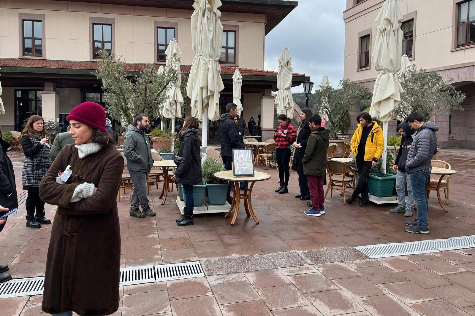 Koç Üniversitesi asistanlarından İranlı asistanın ölümüne tepki