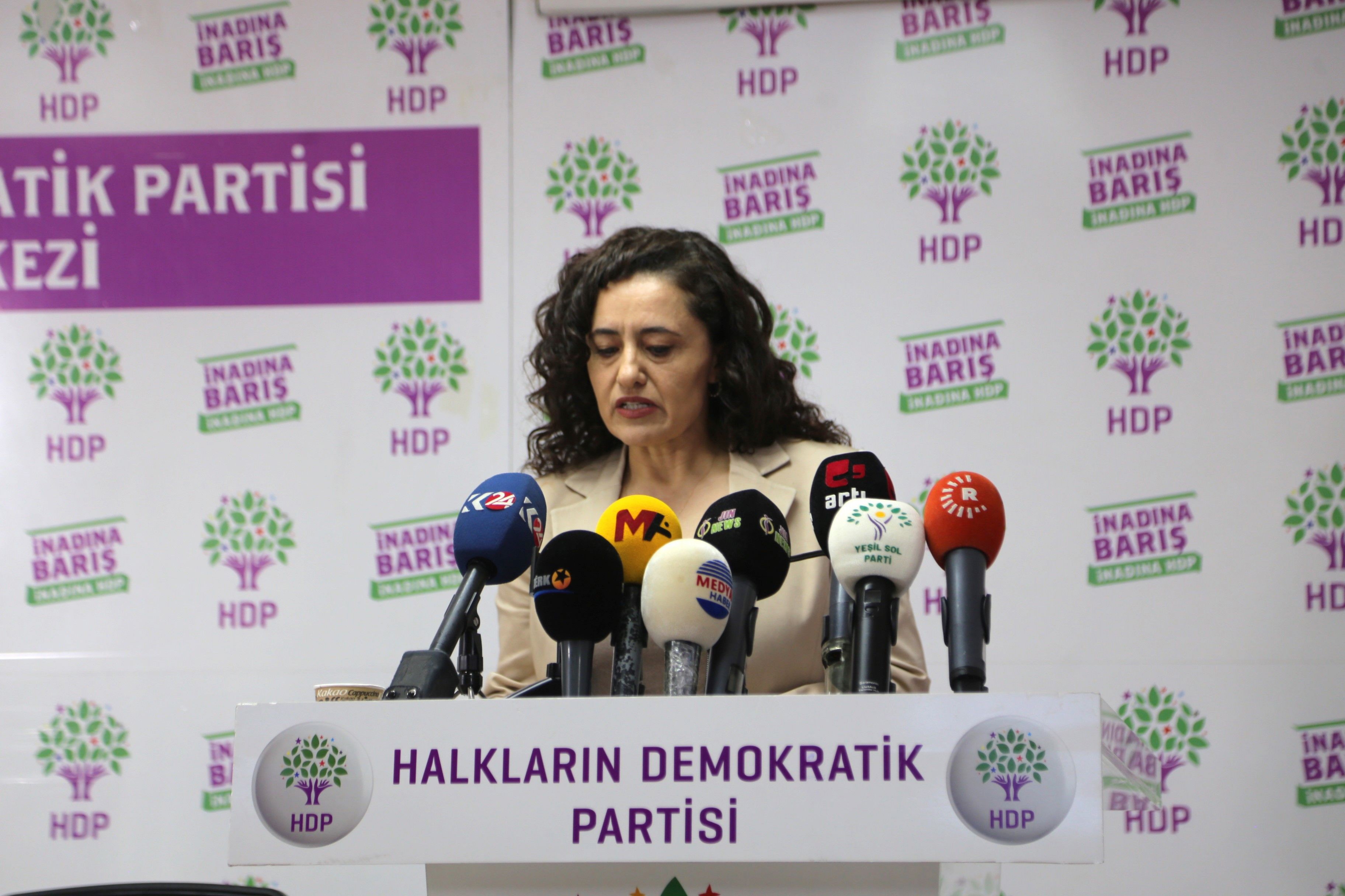 HDP Hukuk ve İnsan Hakları Komisyonu Eş Sözcüsü Nuray Özdoğan