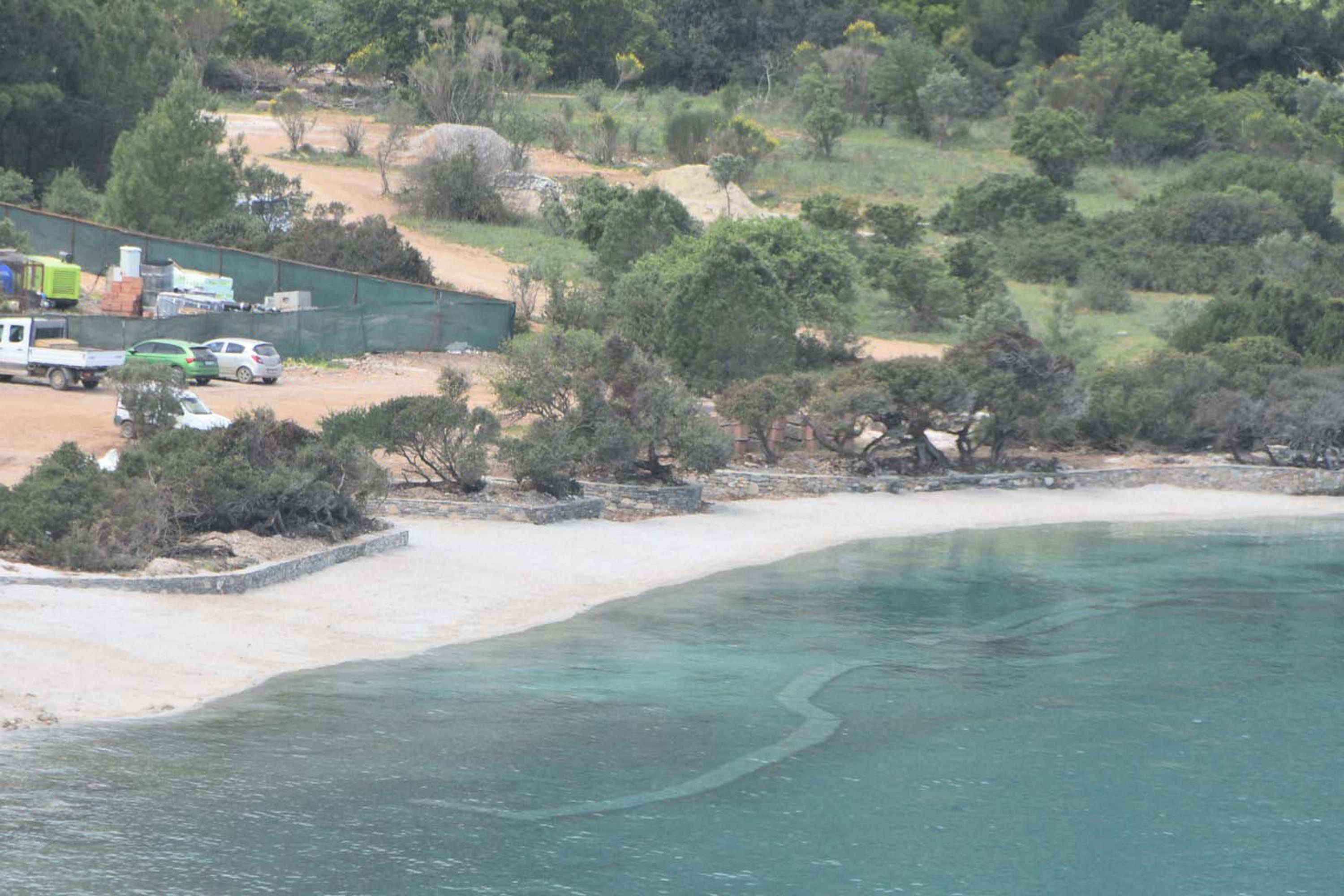 Bodrum'da sahile beyaz kum döken firmaya işlem