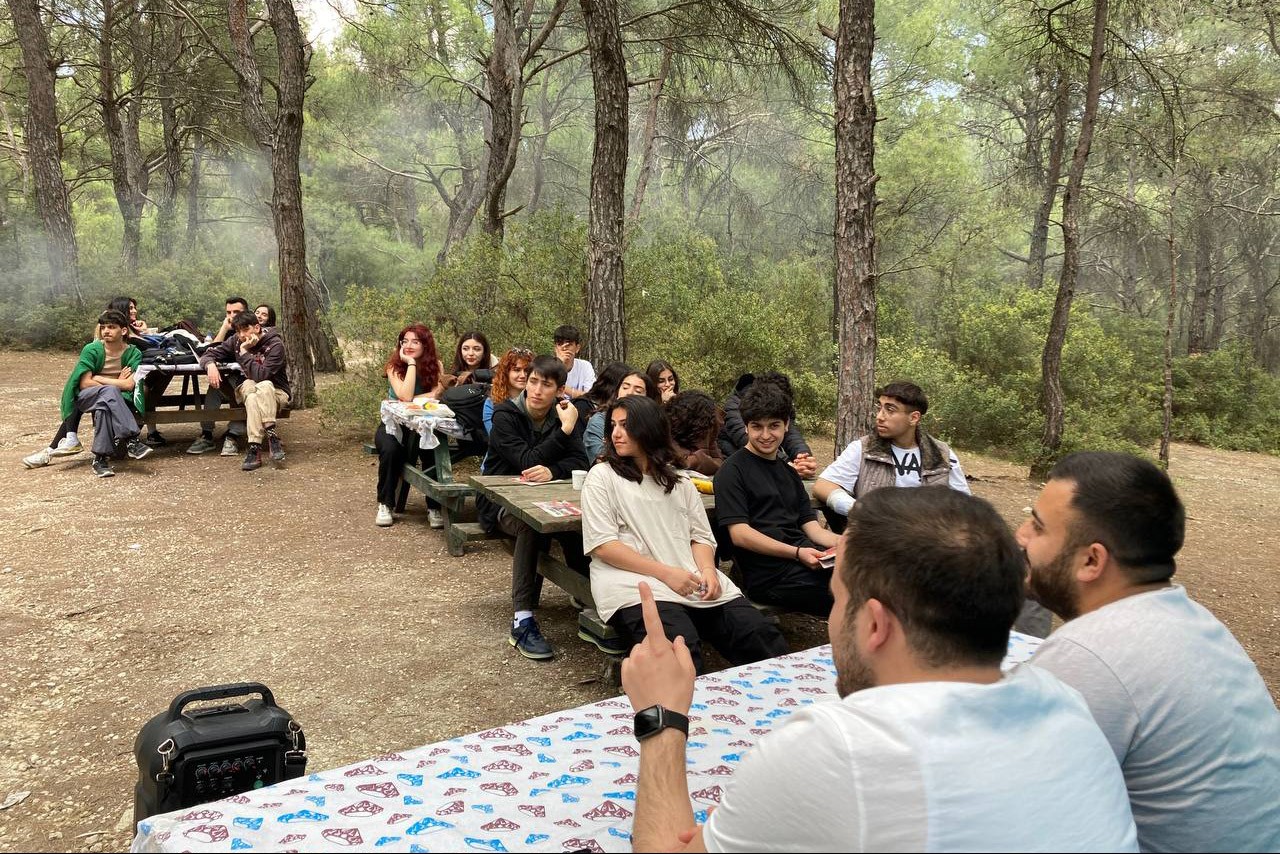 Bornova Genç Hayat pikniği