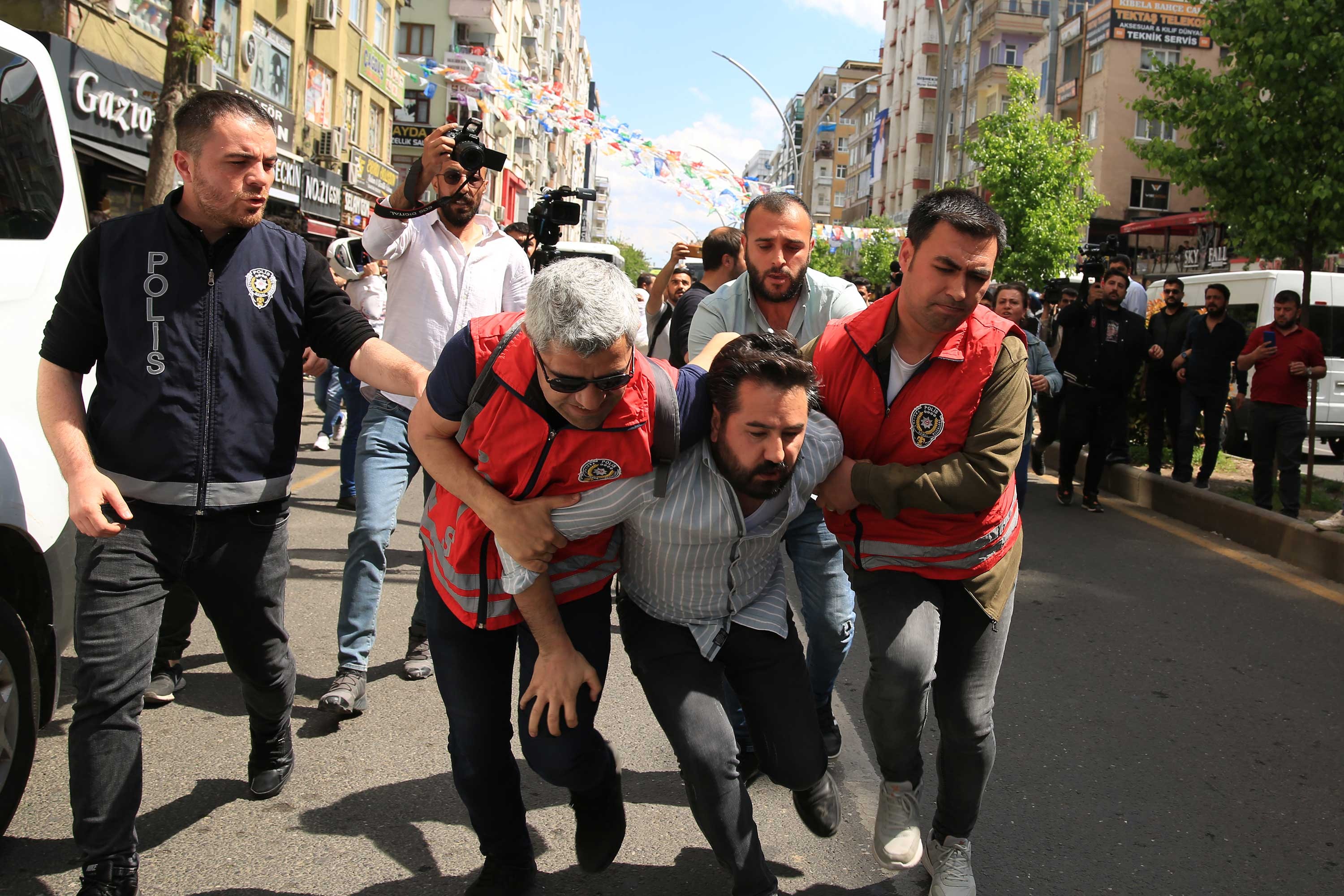 Diyarbakır'da düzenlenen açıklama