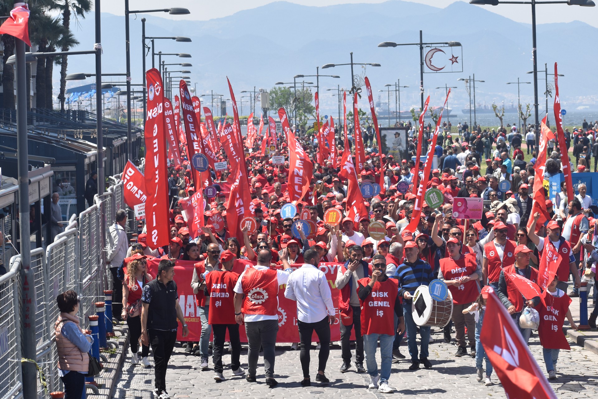 İzmir 1 Mayıs'ı